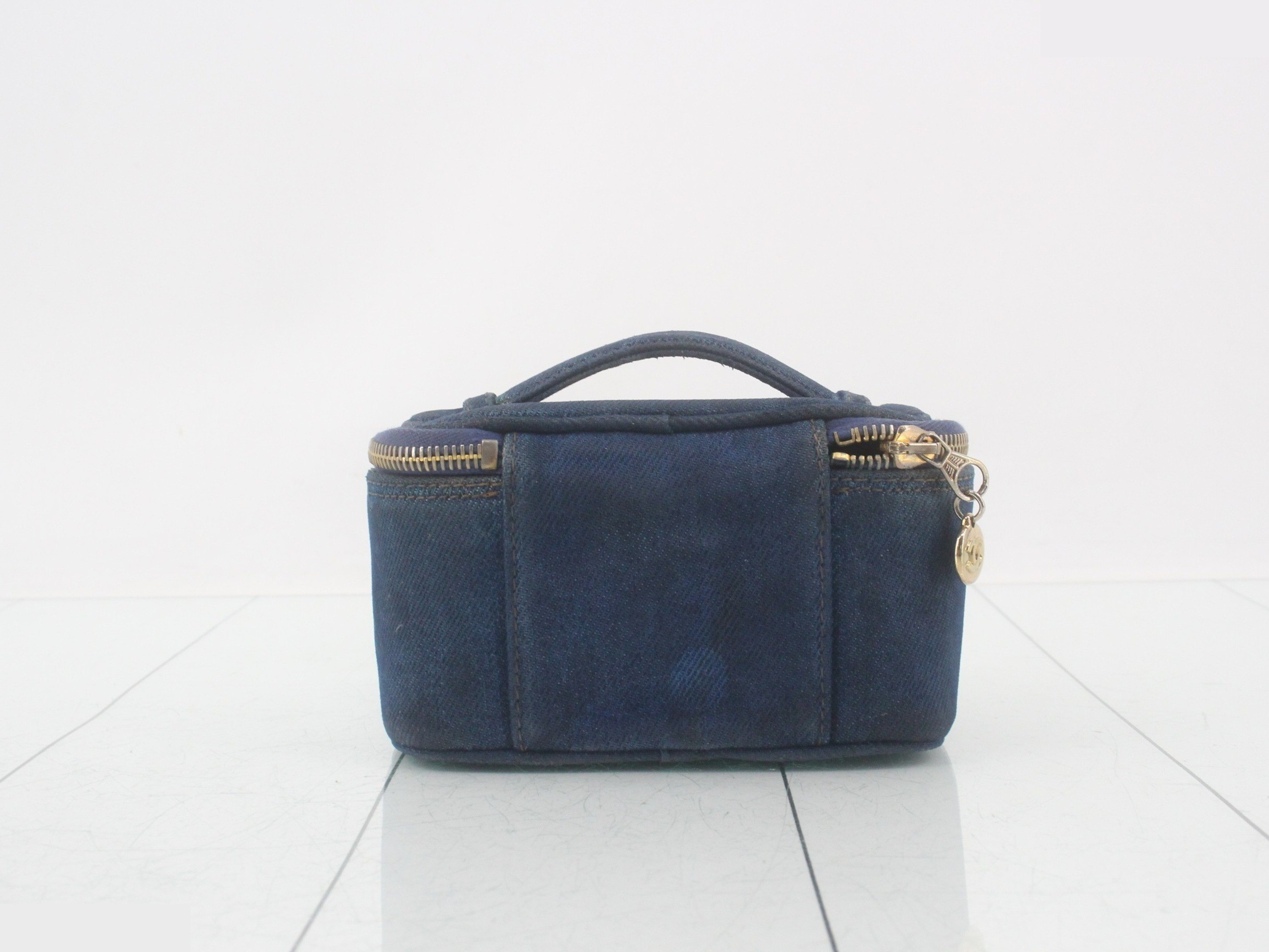Denim vanity bag with mirror, unit #4 — view 2