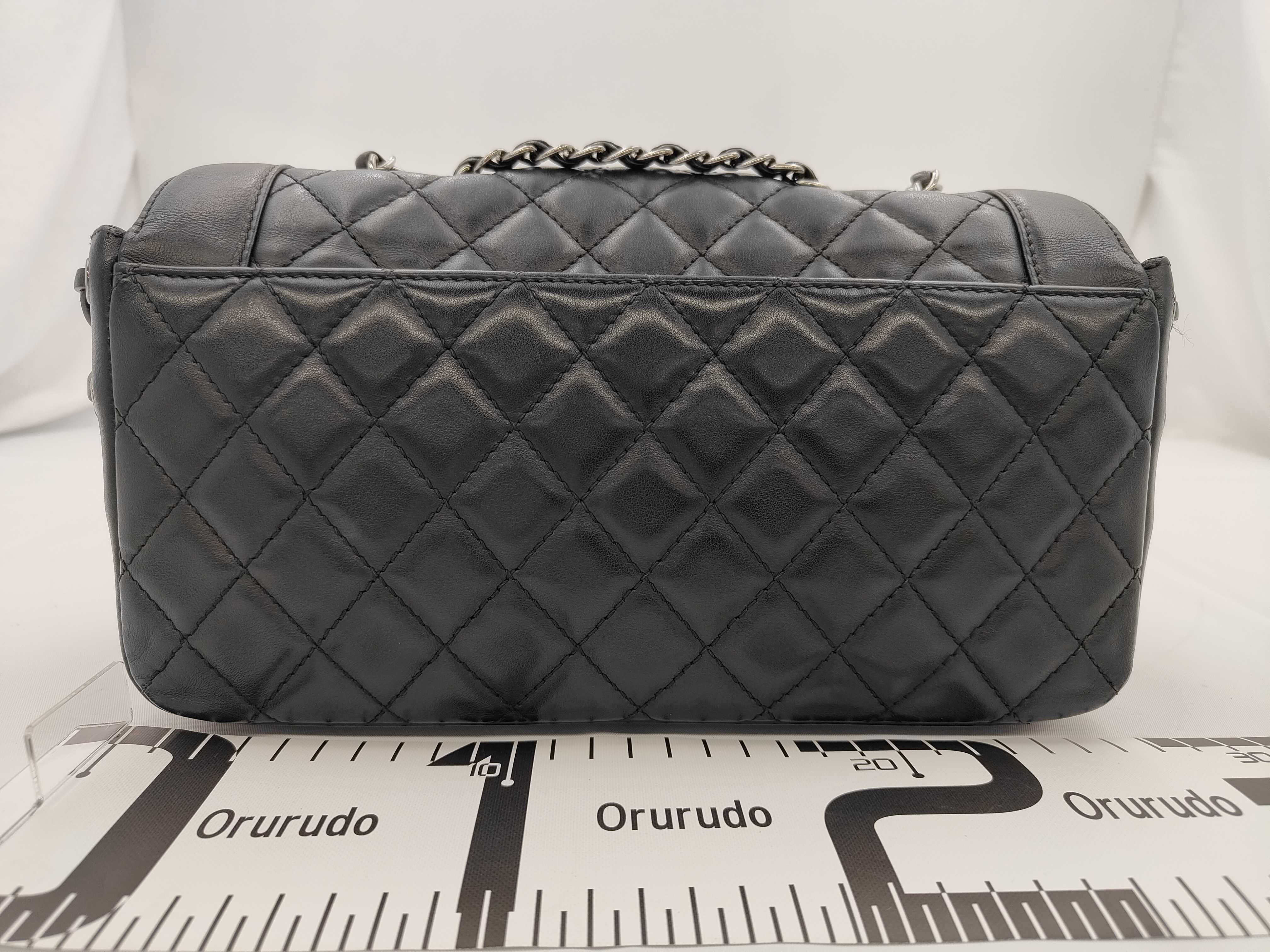 Coco Mark Chain Shoulder Bag, Calfskin, Black, SS Shoulder Bag — view 2