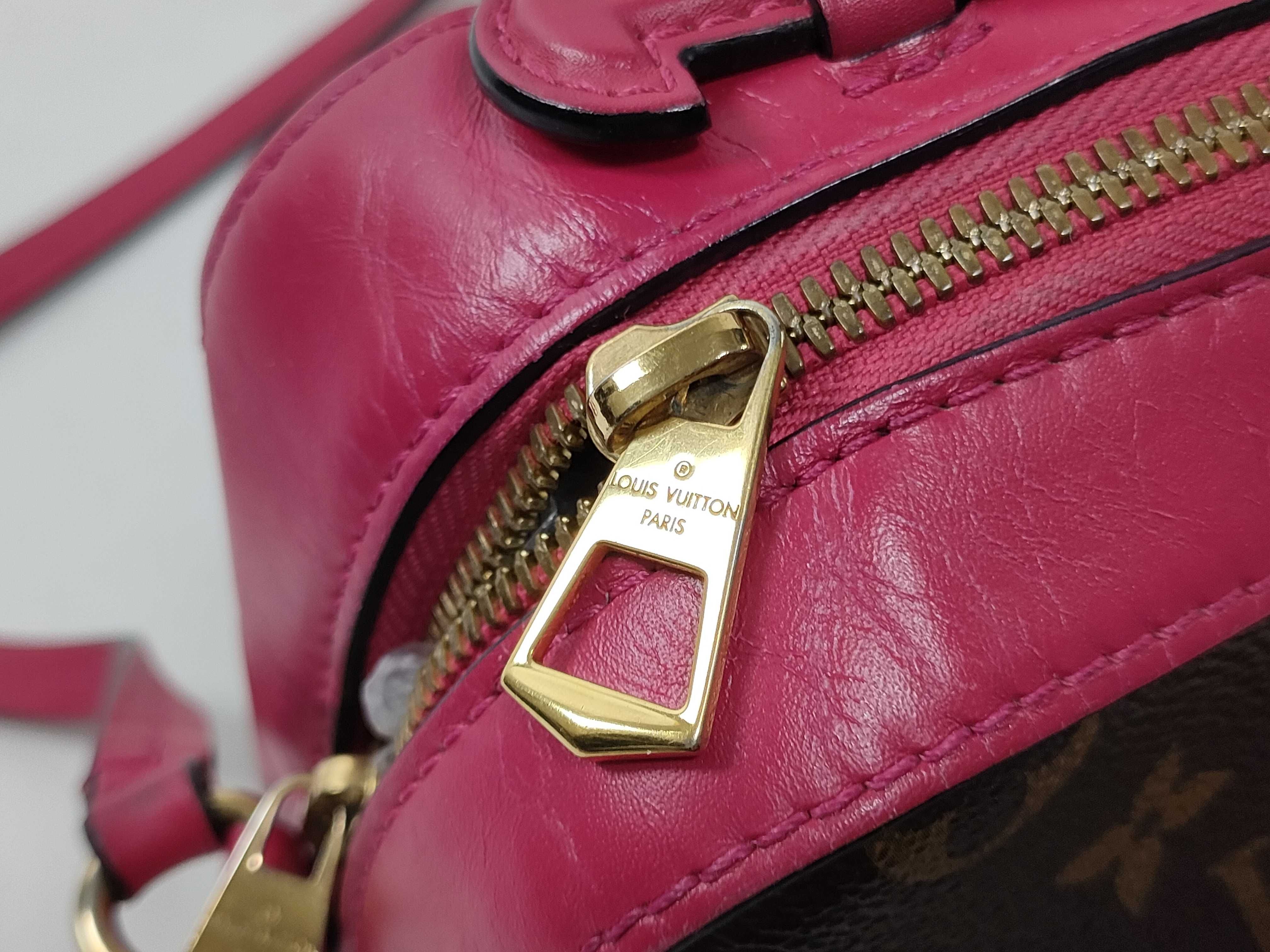 Monogram LV Saint-Onge Pink Shoulder Bag — view 9
