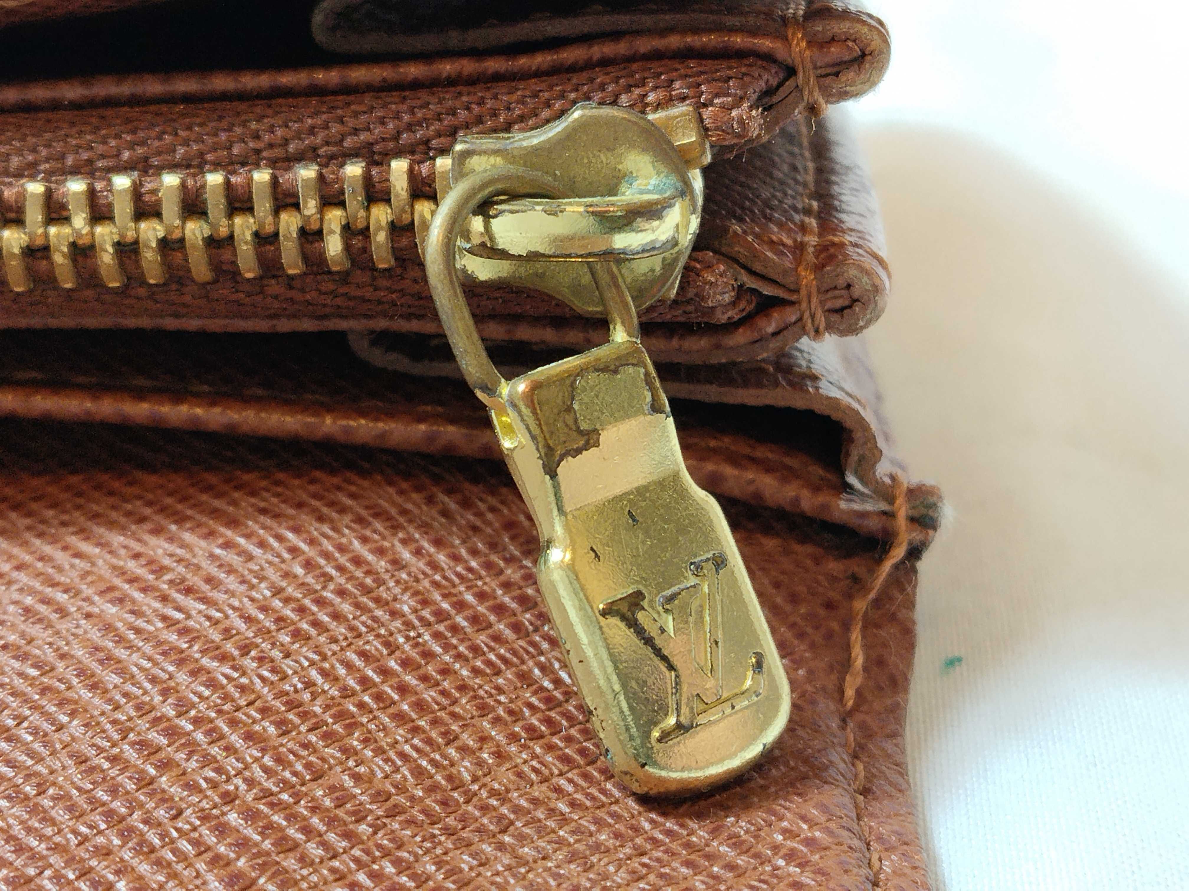 Monogram Portefeuille Sarah Wallet — view 8