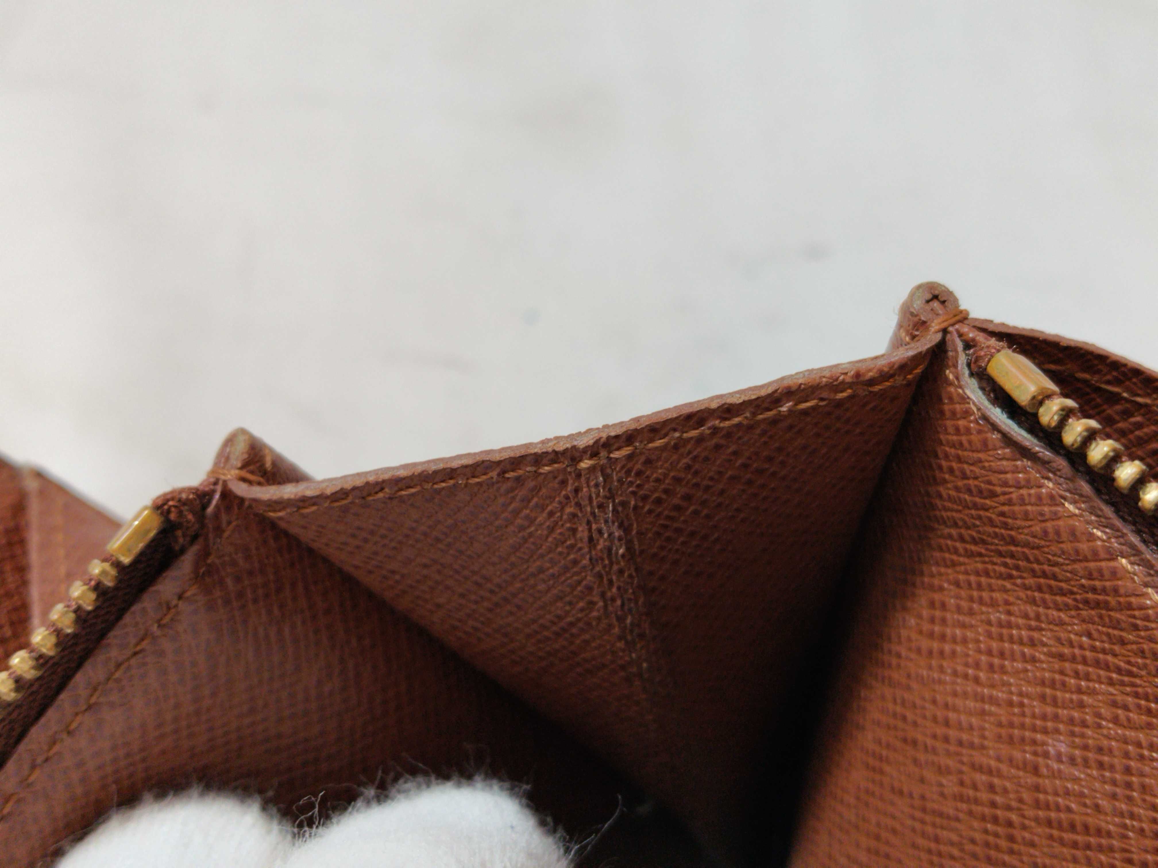 Monogram Portefeuille Sarah Wallet — view 10