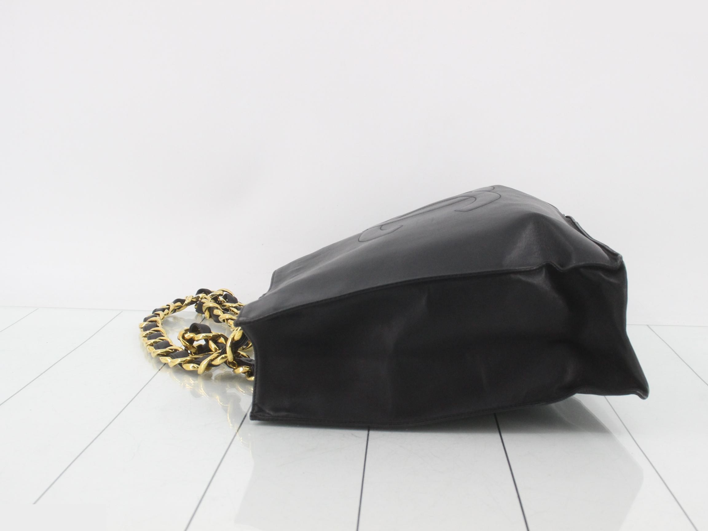 Coco Mark Chain Shoulder Bag — view 4