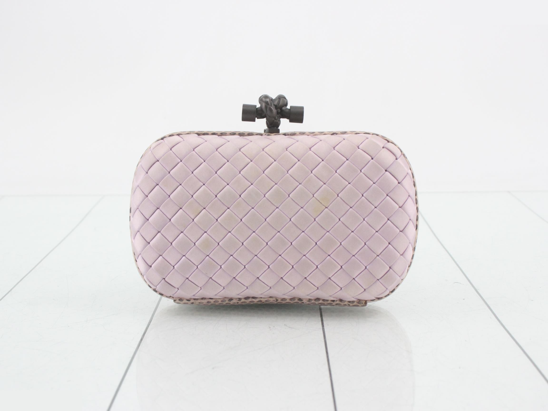 Intrecciato Knot Intrecciato Pouch Clutch Bag — view 2