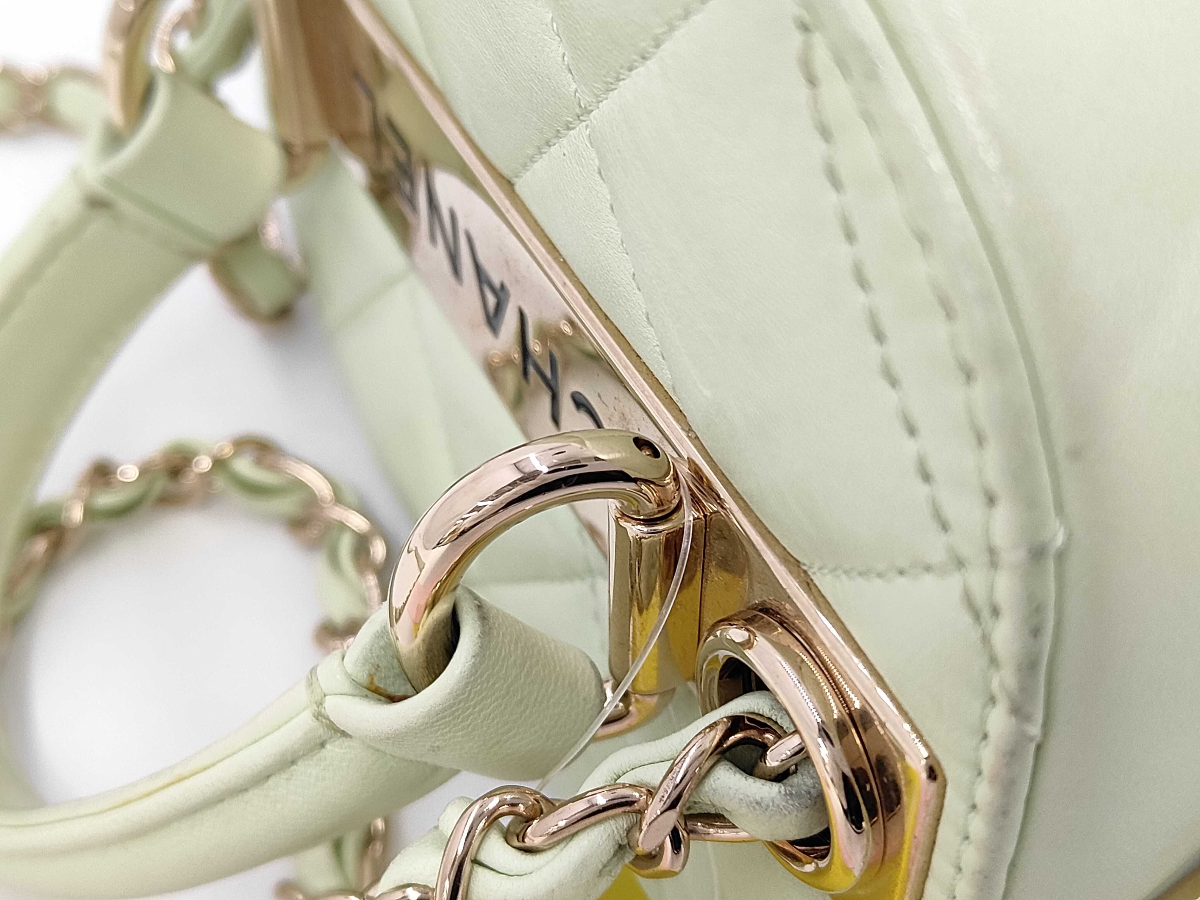 Trendy CC 2-Way Vanity AS1626 Lime Green Vanity Bag — view 6