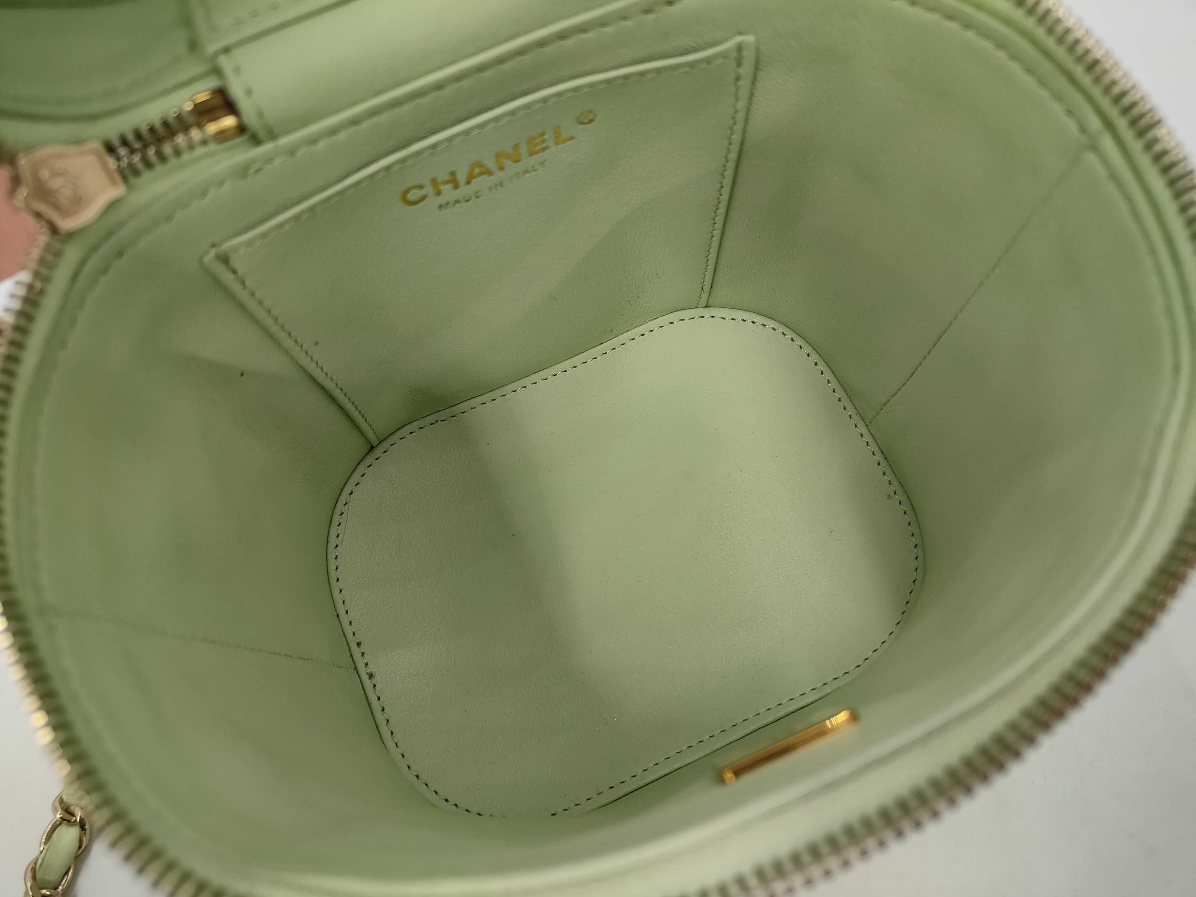 Trendy CC 2-Way Vanity AS1626 Lime Green Vanity Bag — view 10