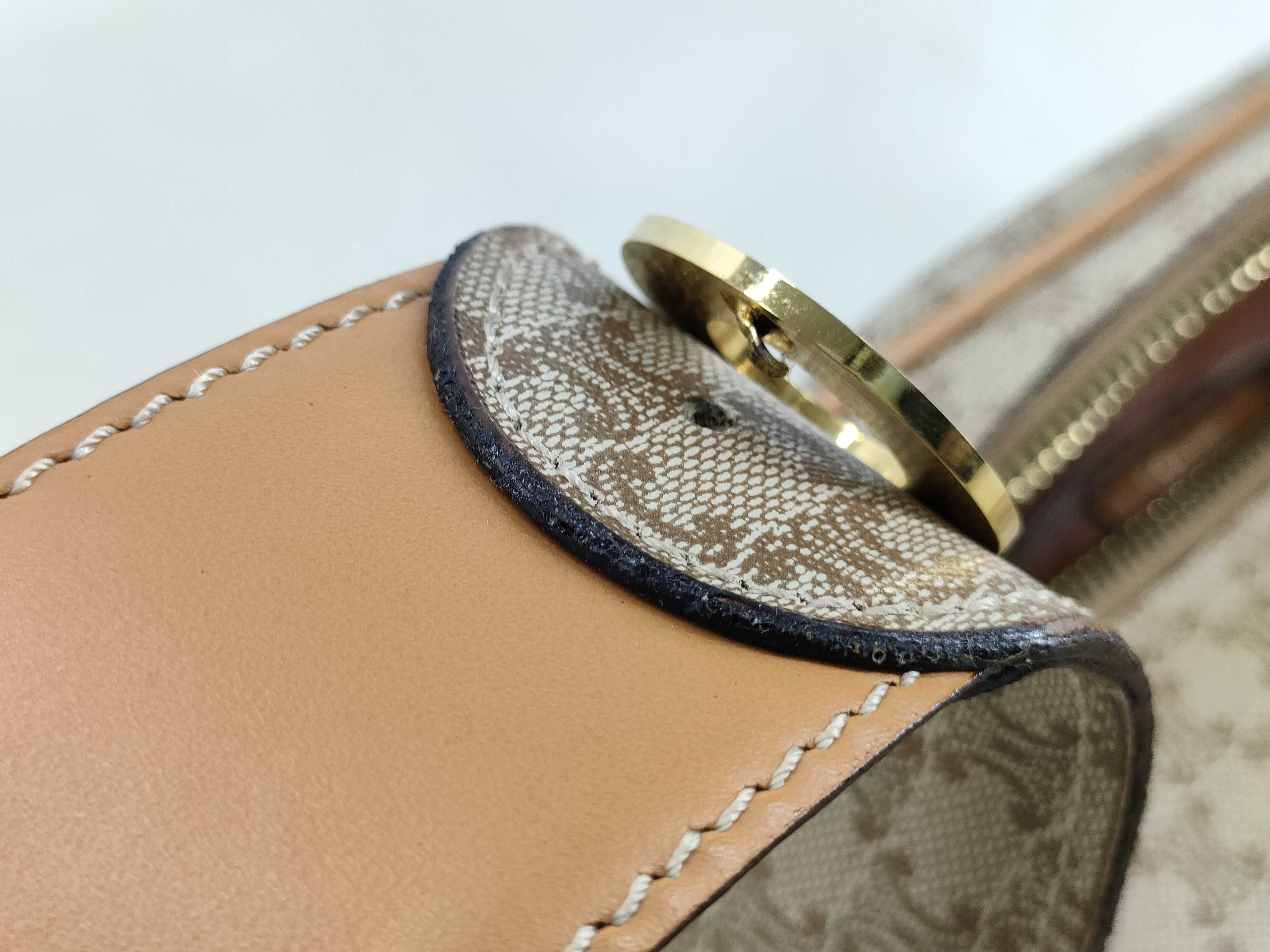Body Bag Shoulder Bag — view 15