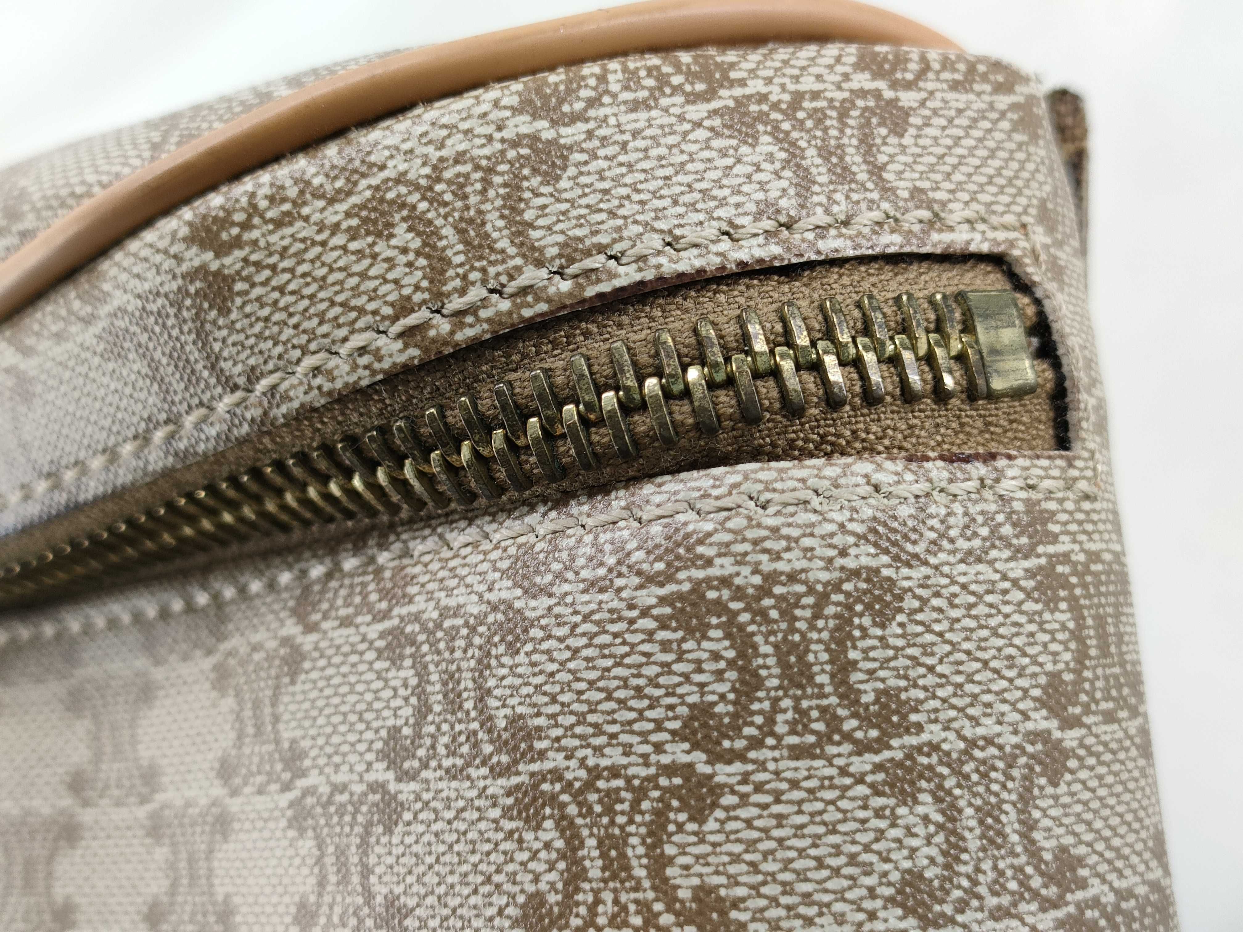 Body Bag Shoulder Bag — view 8