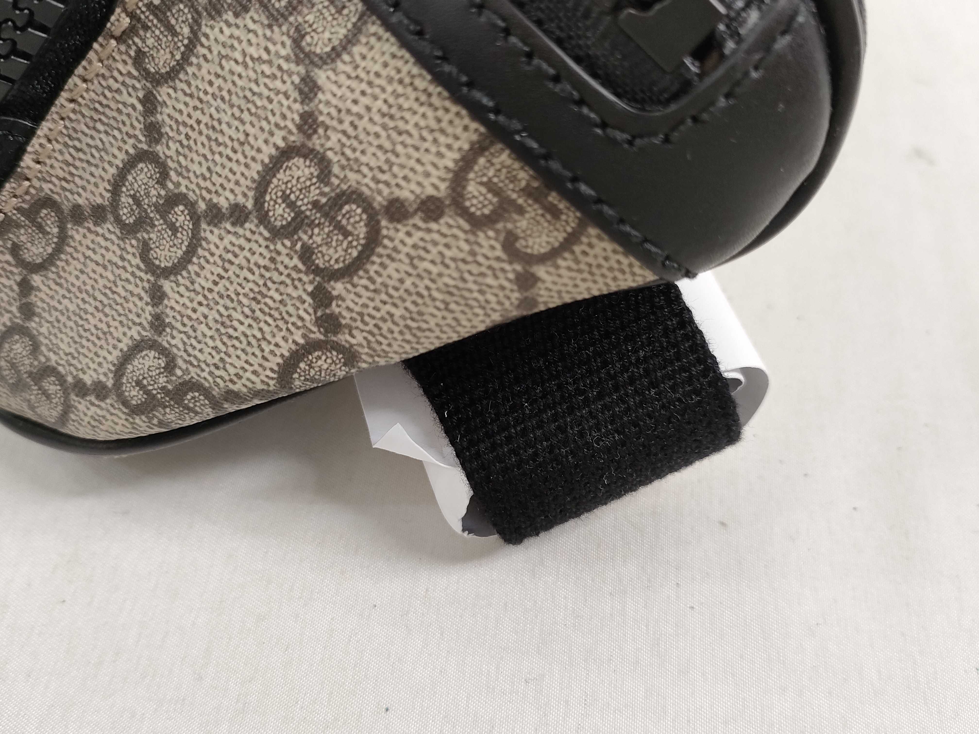 GG Supreme Unused GG Body Bag Shoulder Bag — view 5