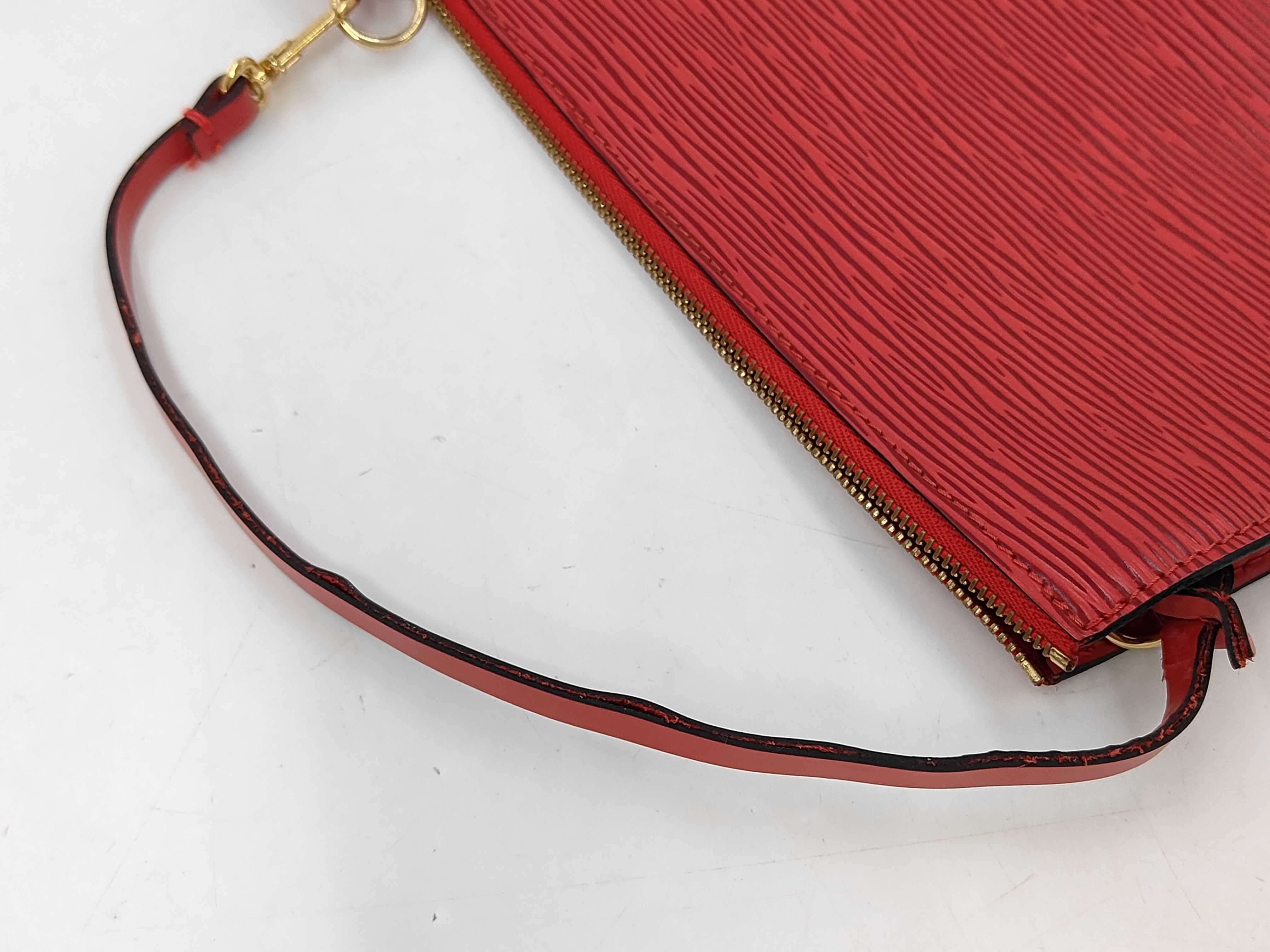 Epi Pochette Accessoires Pouch M52947 Handbag — view 5