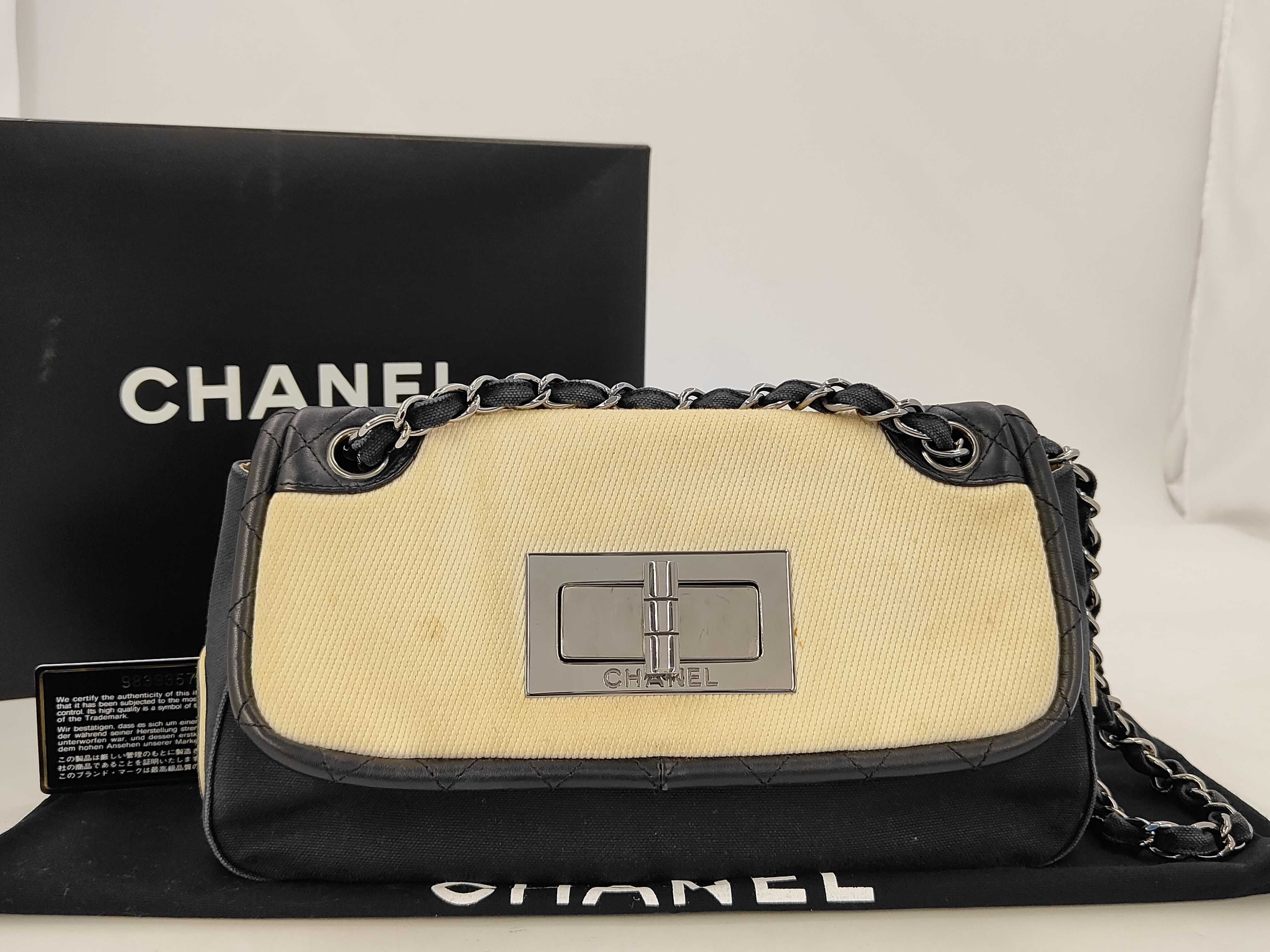 2.55 Chain Shoulder Canvas Shoulder Bag