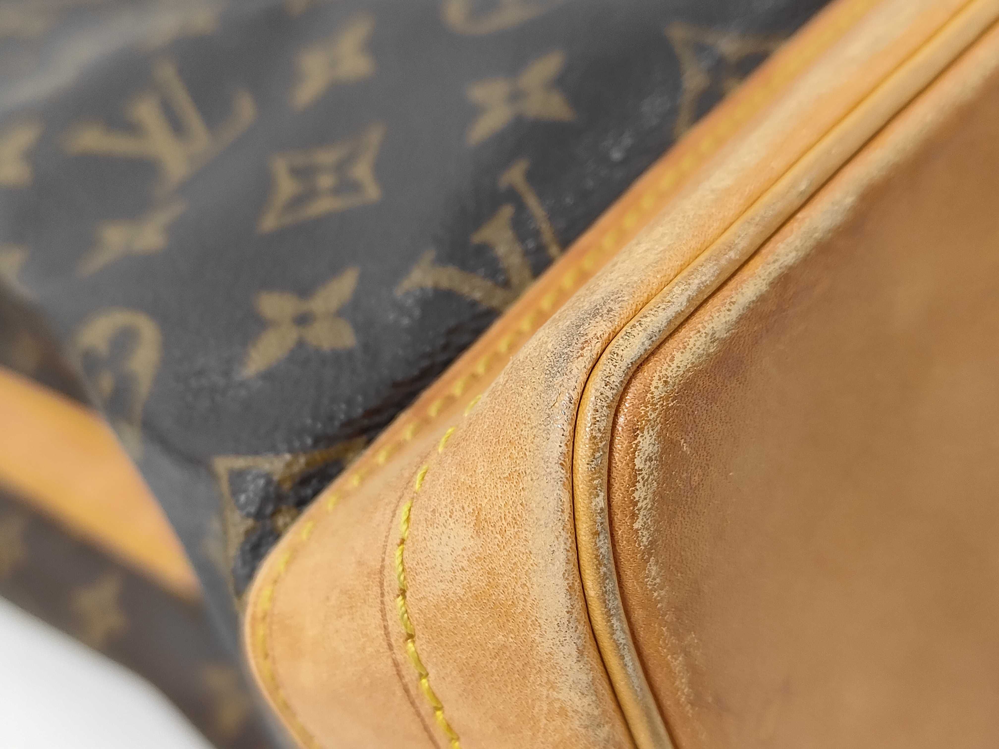 LV Noé Monogram Shoulder Bag — view 4