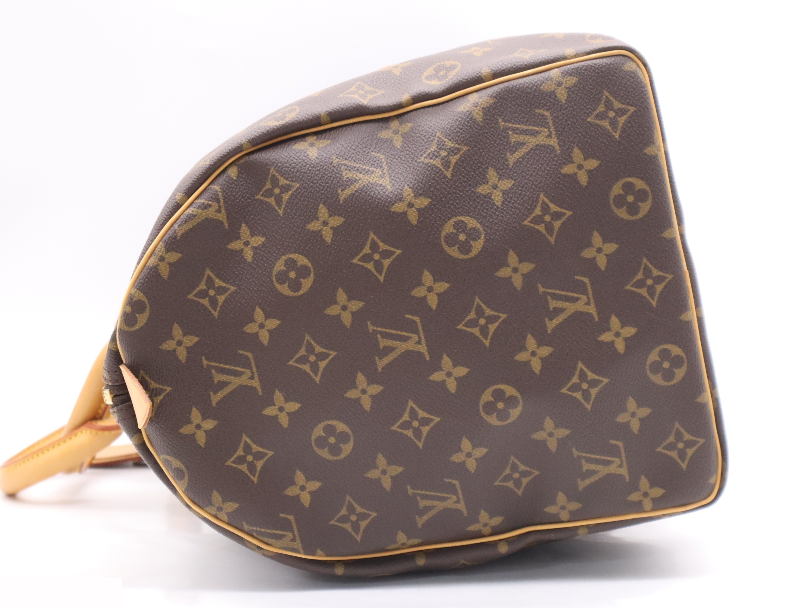 Keepall 50 with padlock, 2 keys, name tag, handle, and dust bag. — view 3