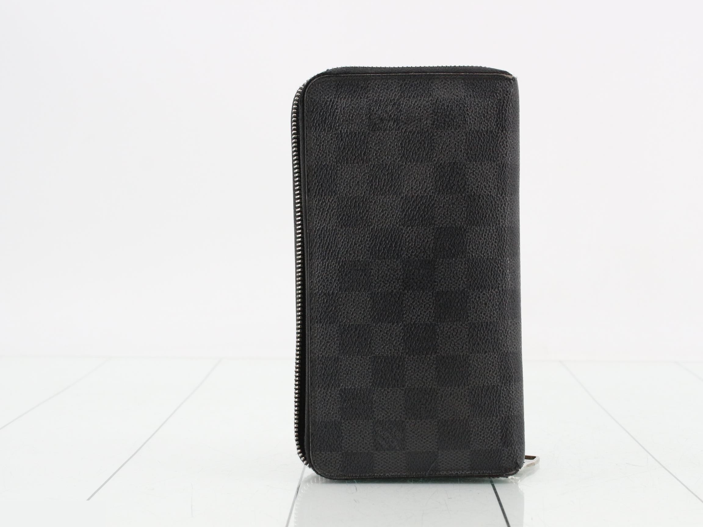 LV Damier Long Wallet — view 2
