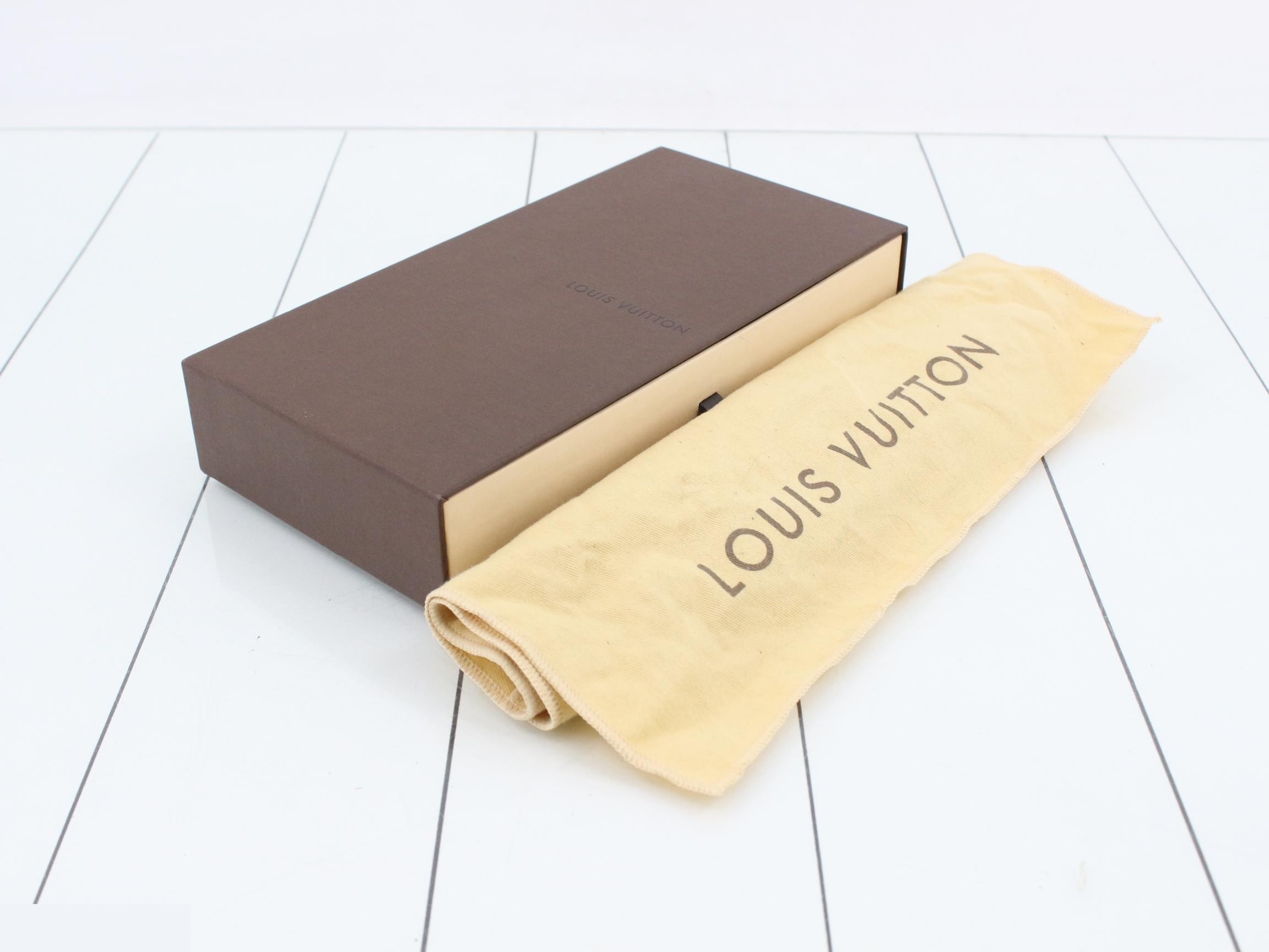 LV Damier Long Wallet — view 5