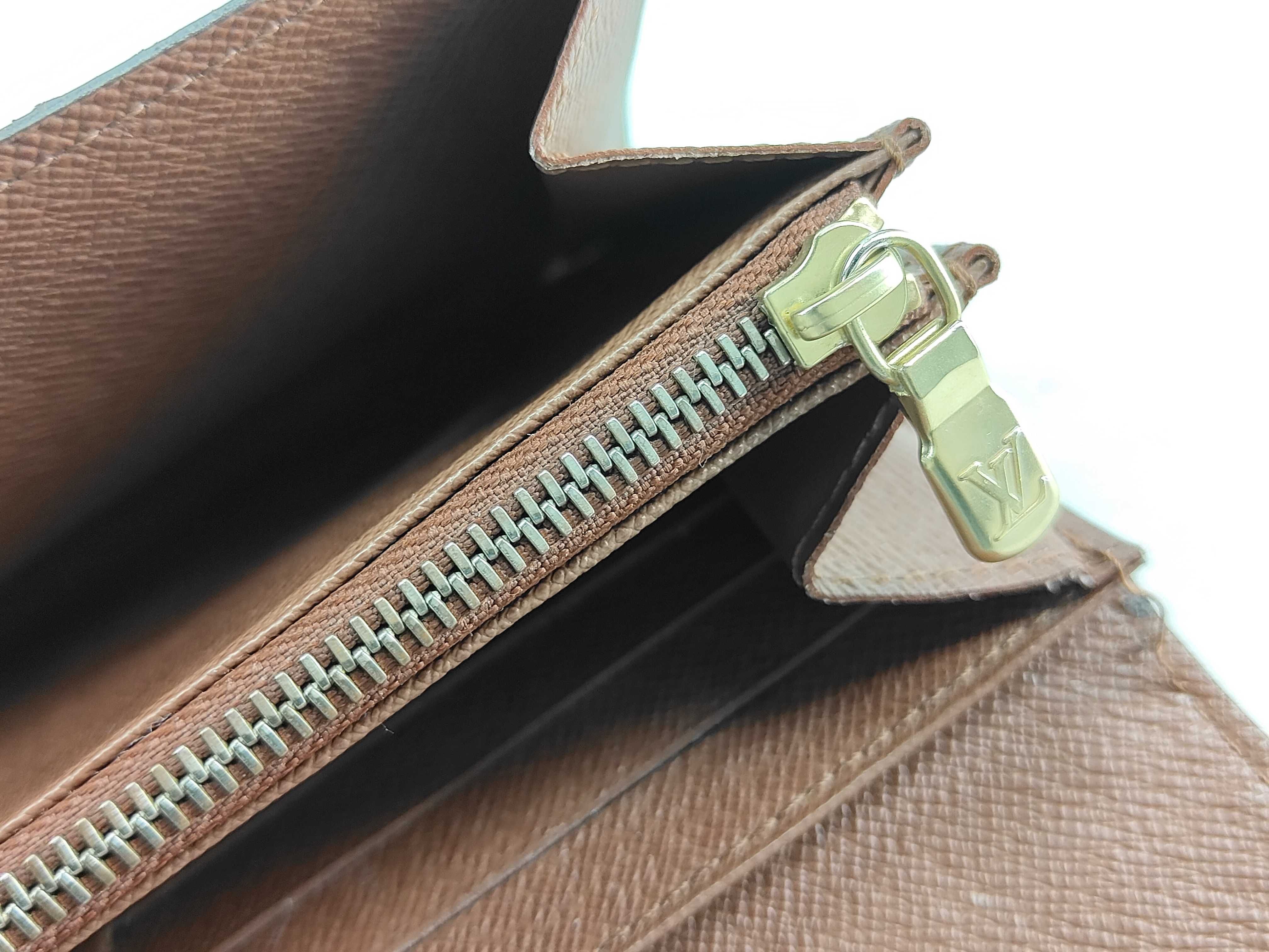 Monogram LOUIS VUITTON M61734 Monogram Portefeuille Sarah Wallet — view 12