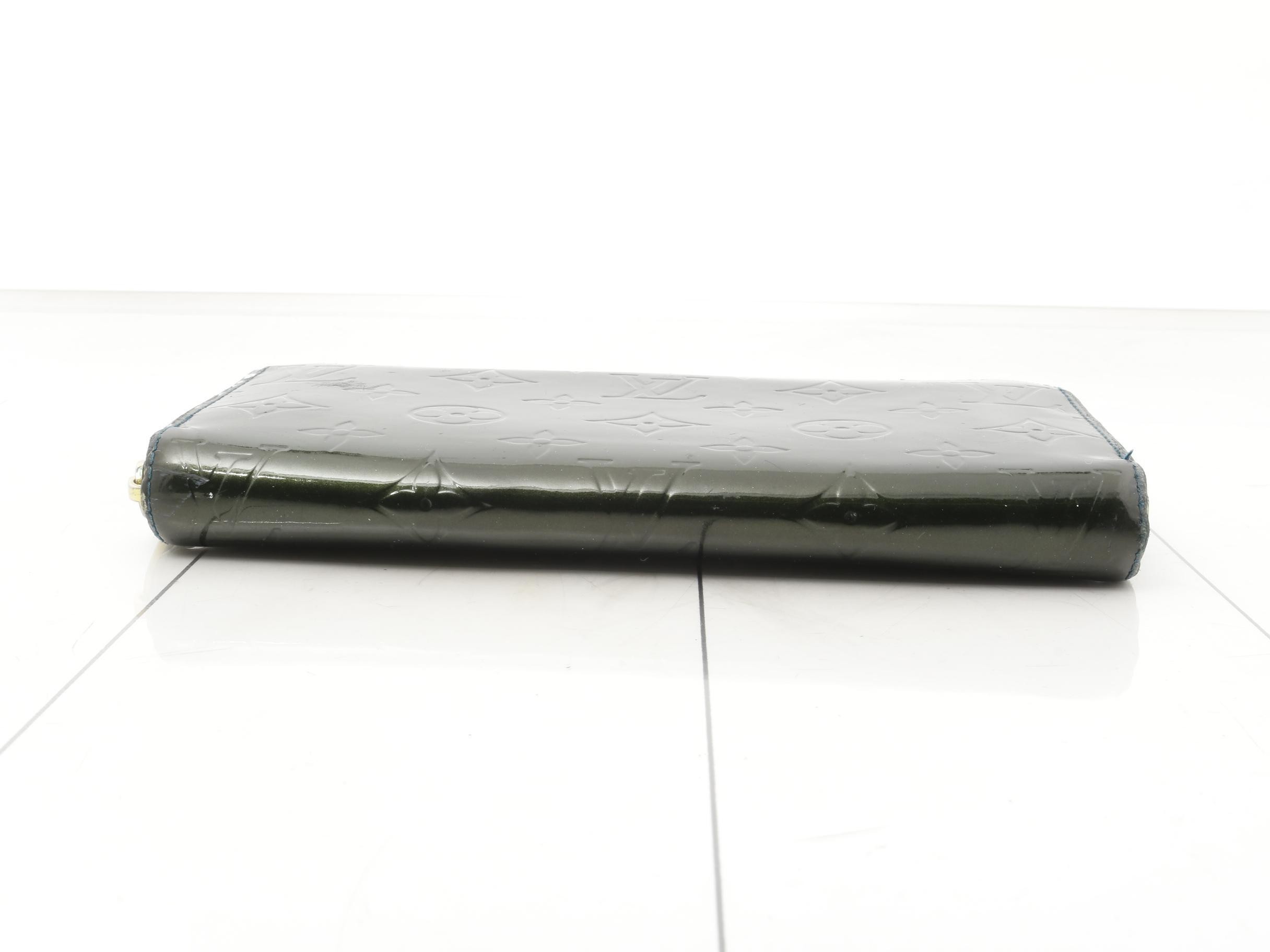 Zippy Wallet — view 3