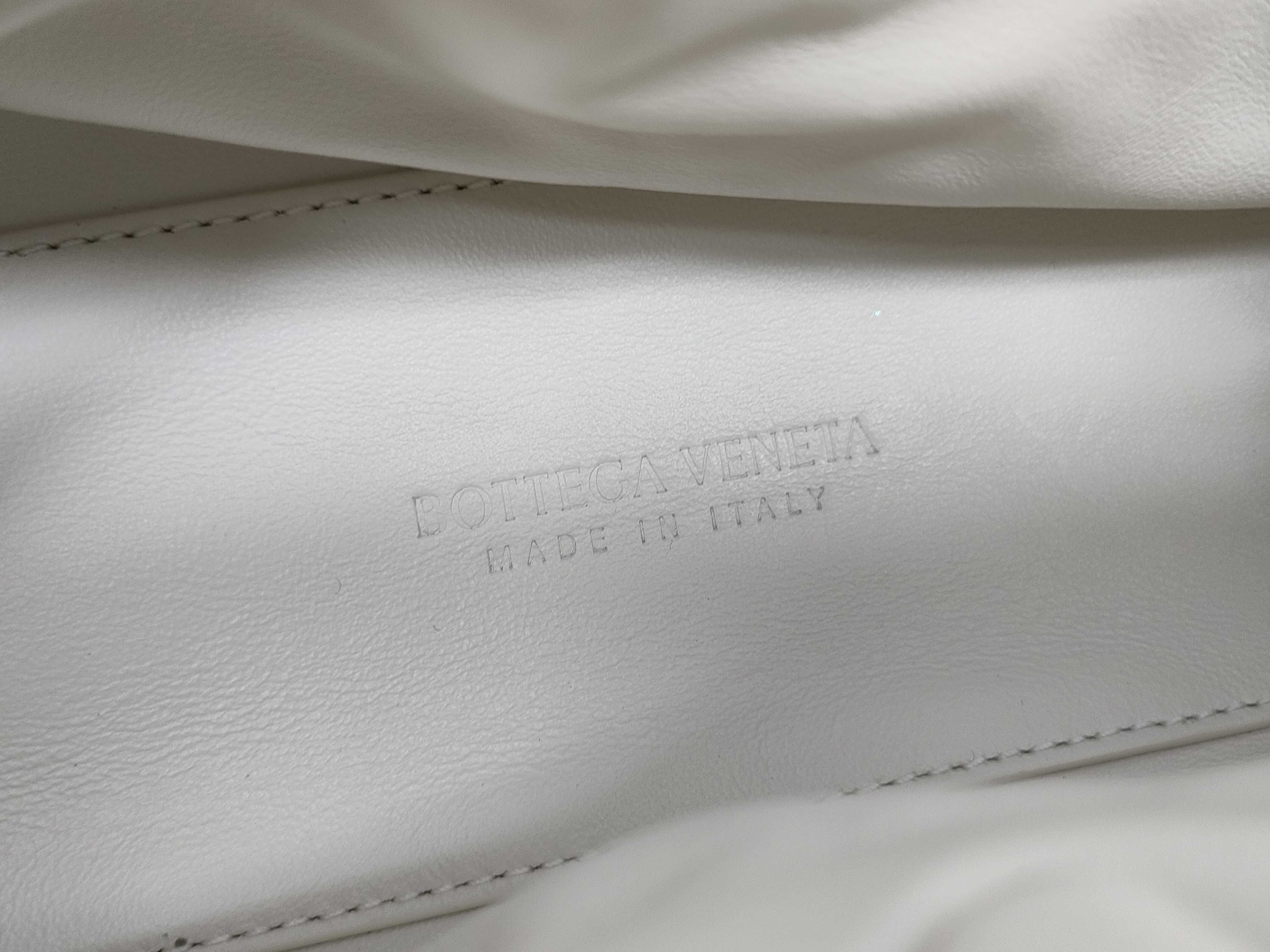 White Crossbody Bag Shoulder Bag — view 10