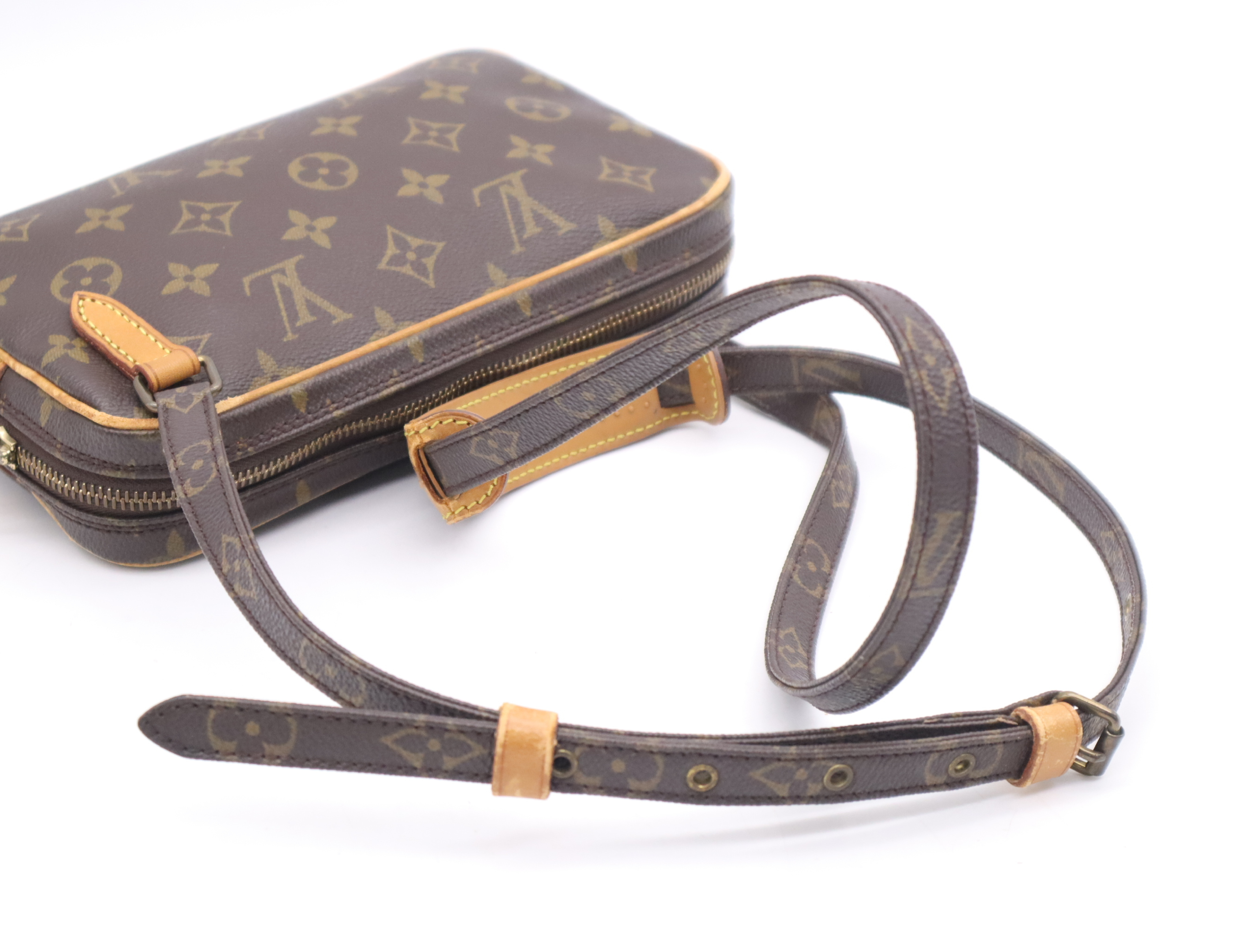 M51828 Monogram Pochette Marly Bandoulière Shoulder Bag — view 6