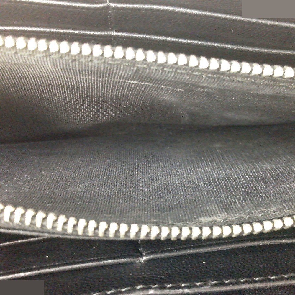 Matelassé (bags) and wallets — view 8