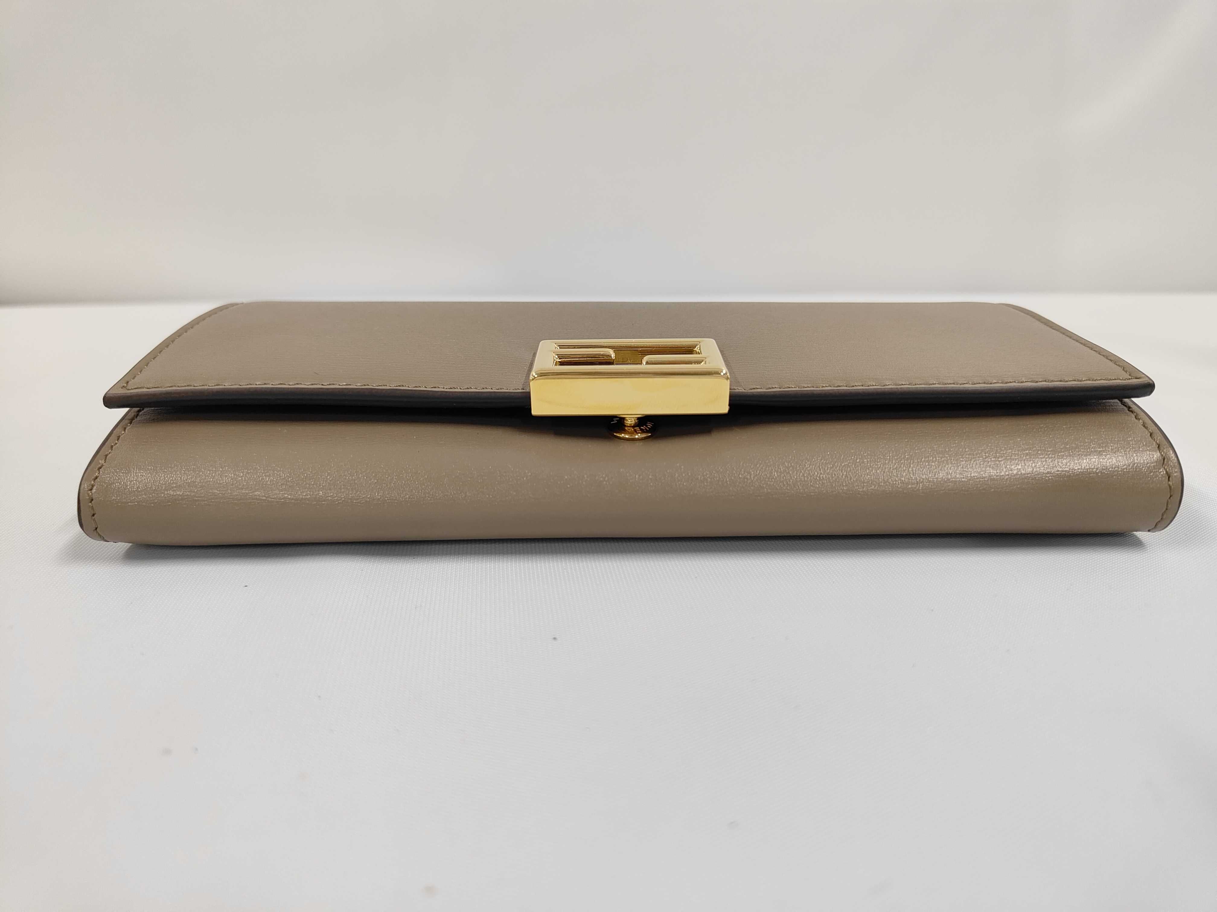 Baguette Continental Long Wallet — view 3