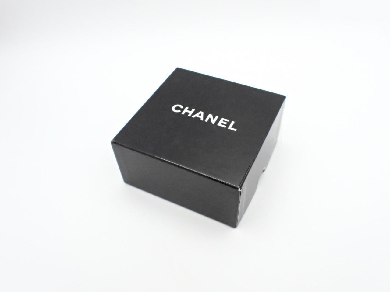 Comes with box. Coco Gold belt. Total length approximately 80 cm. — view 4
