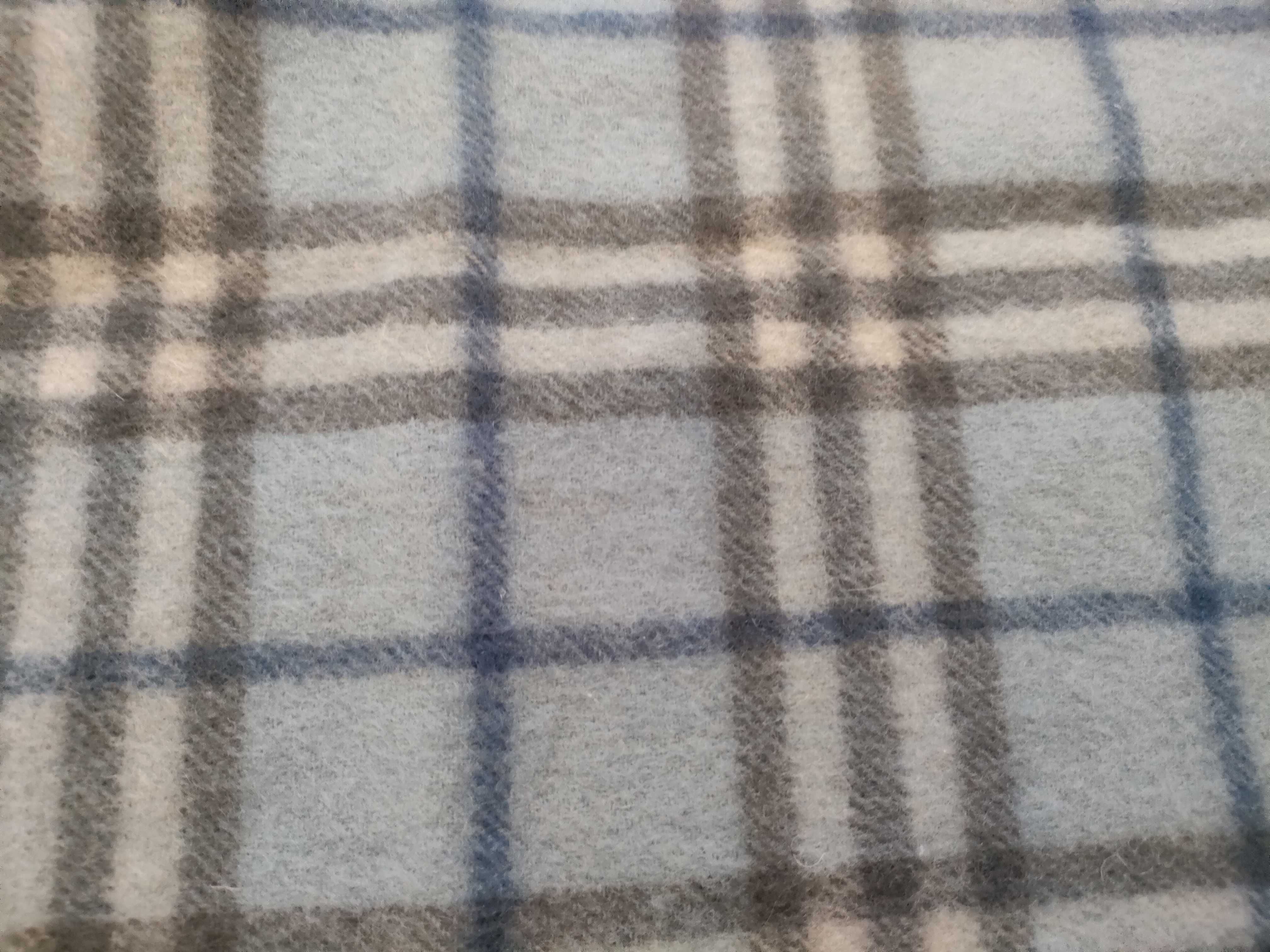 scarf, Nova check pattern, cashmere, and other accessories. — view 8