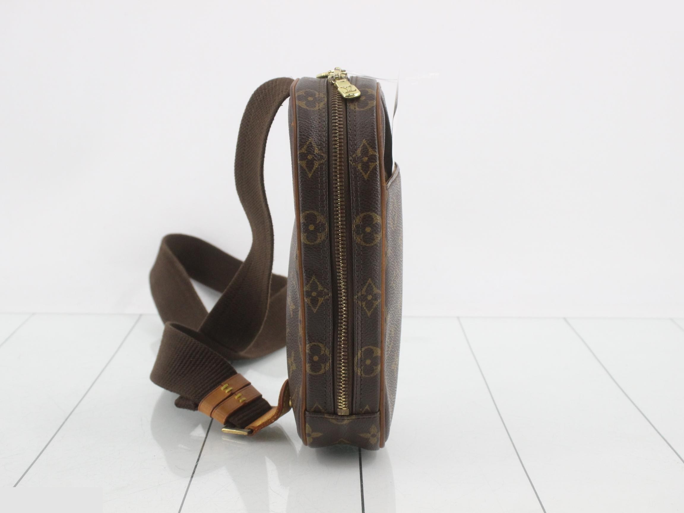 Pochette Gange — view 4