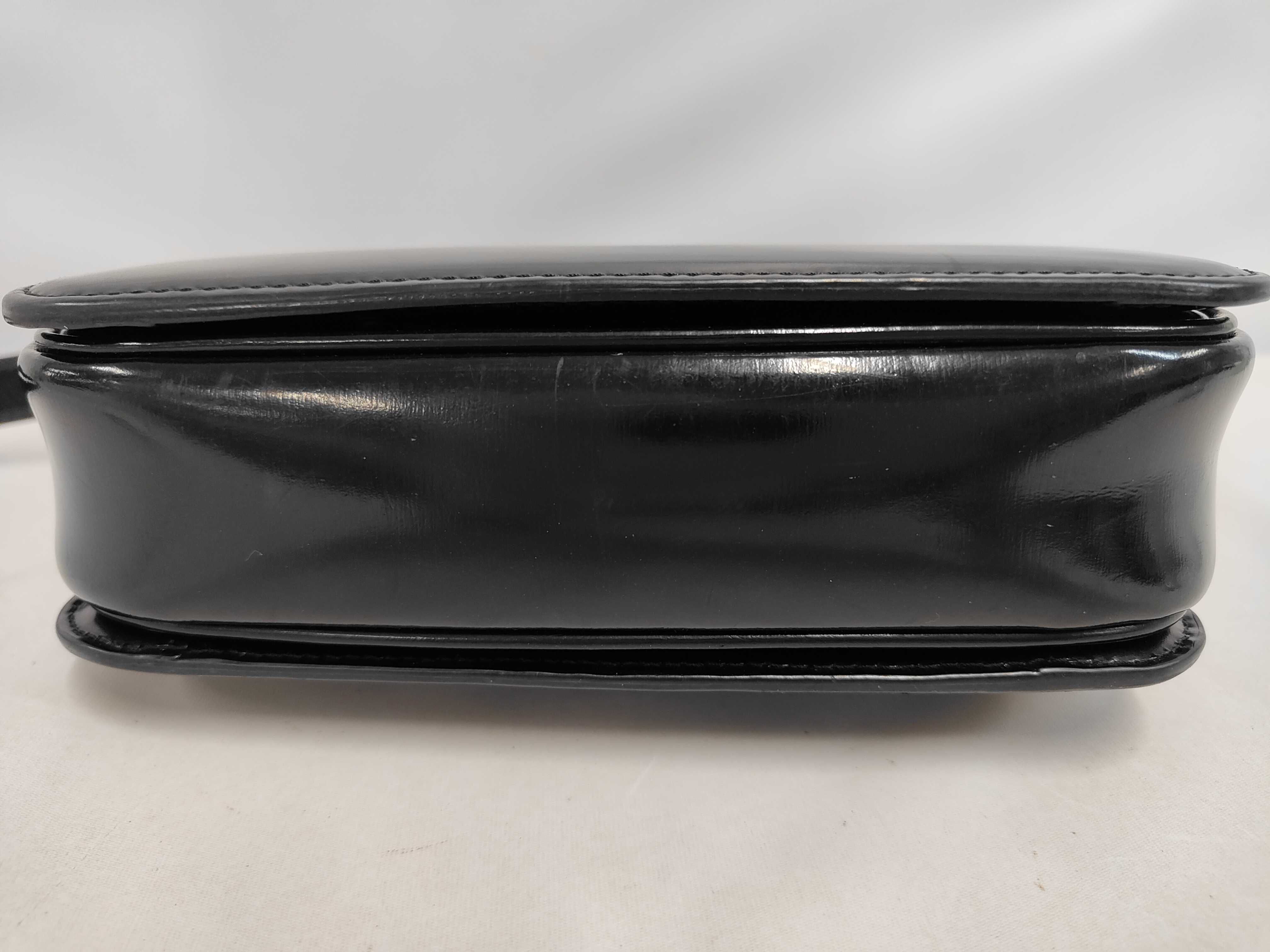 Triomphe Cuile Shoulder Bag Black Shoulder Bag — view 4