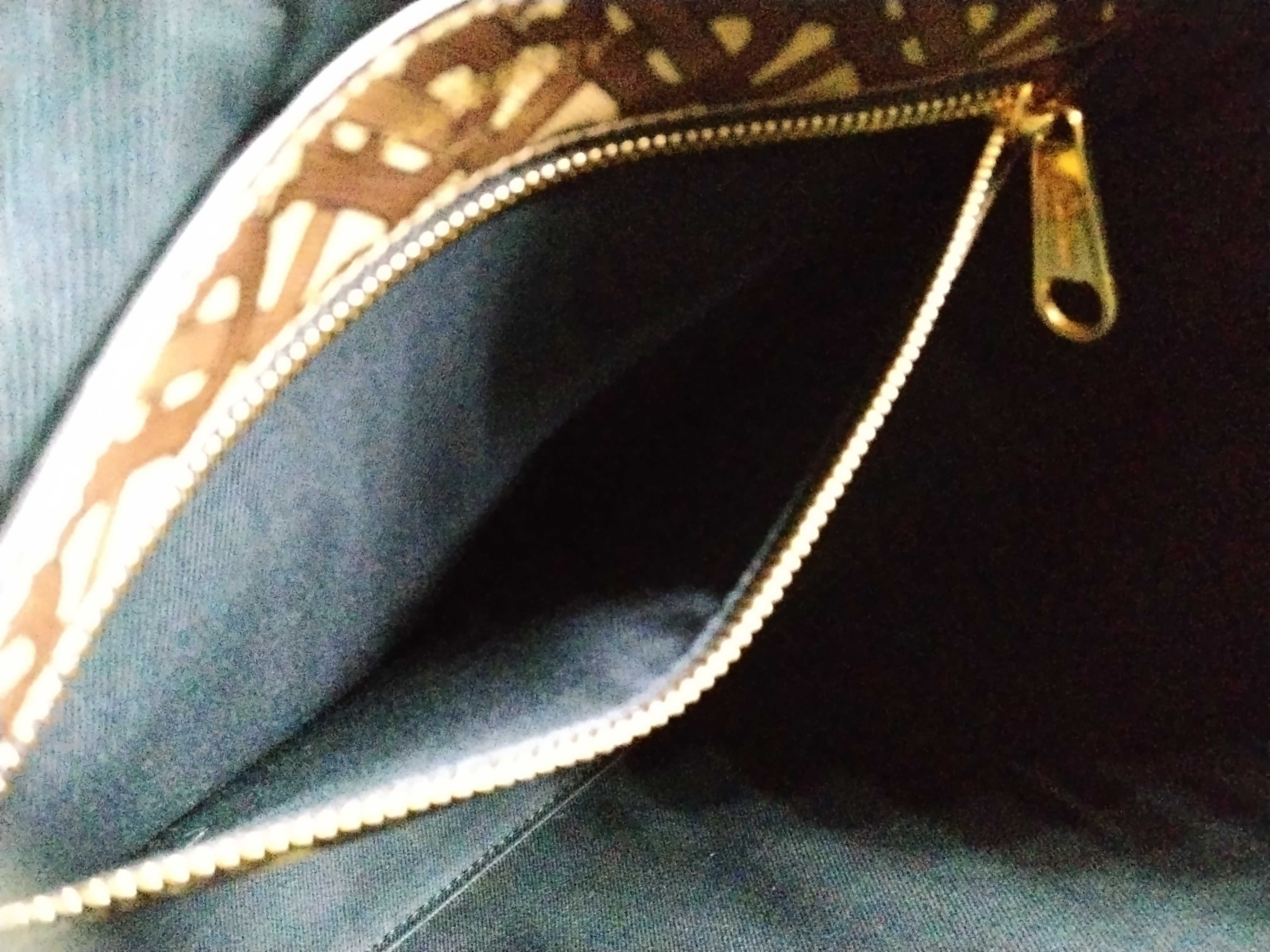 TB Monogram Tote Bag, Beige x Brown, with dust bag. — view 11