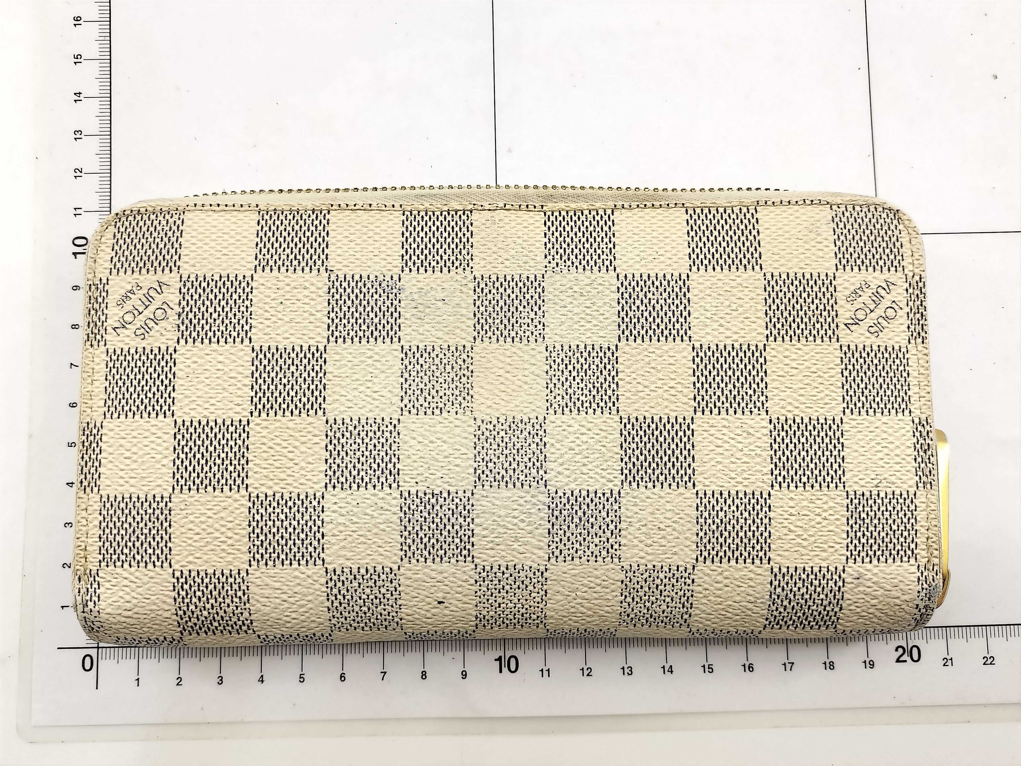 Damier Azur Zippy Wallet — view 2