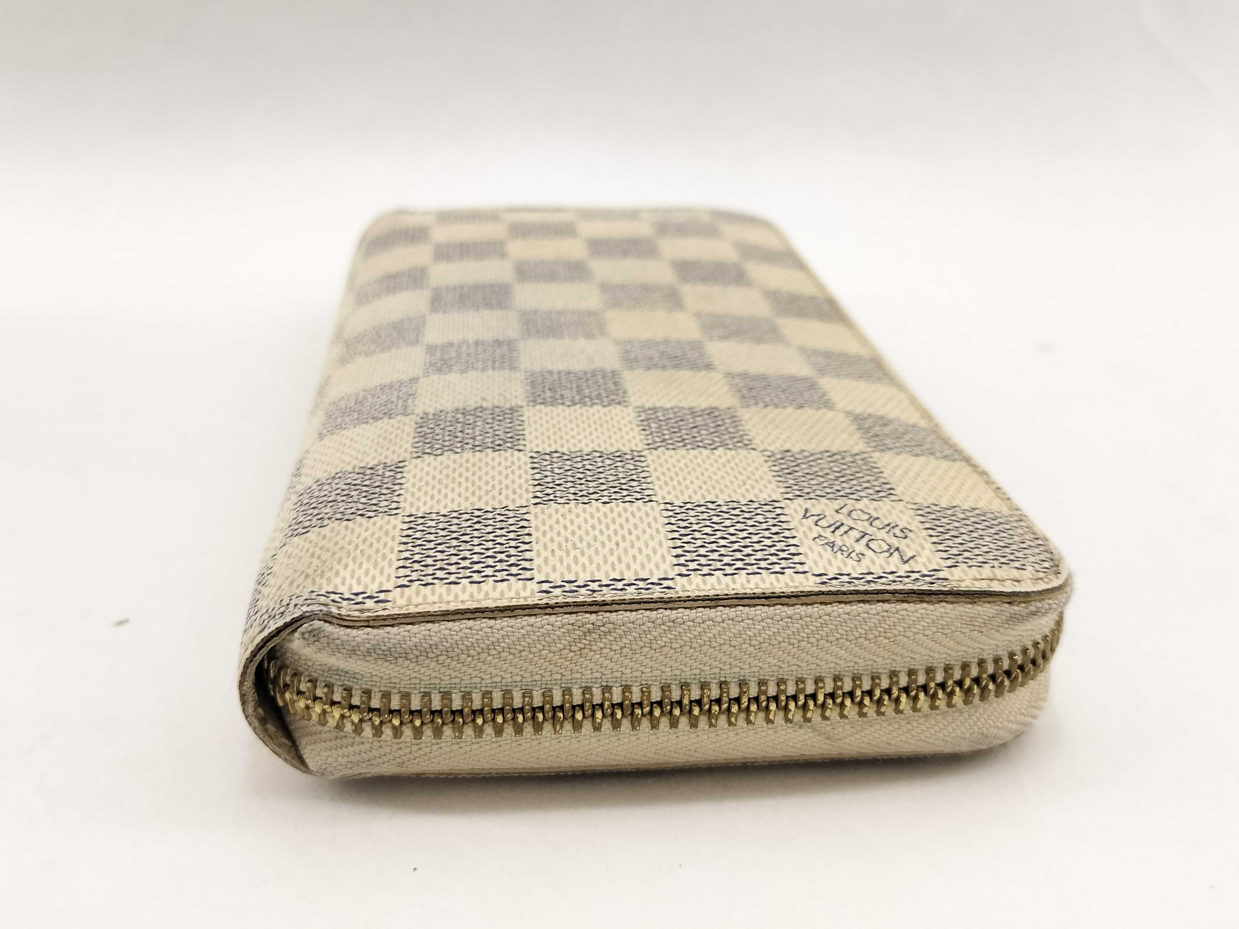 Damier Azur Zippy Wallet — view 3