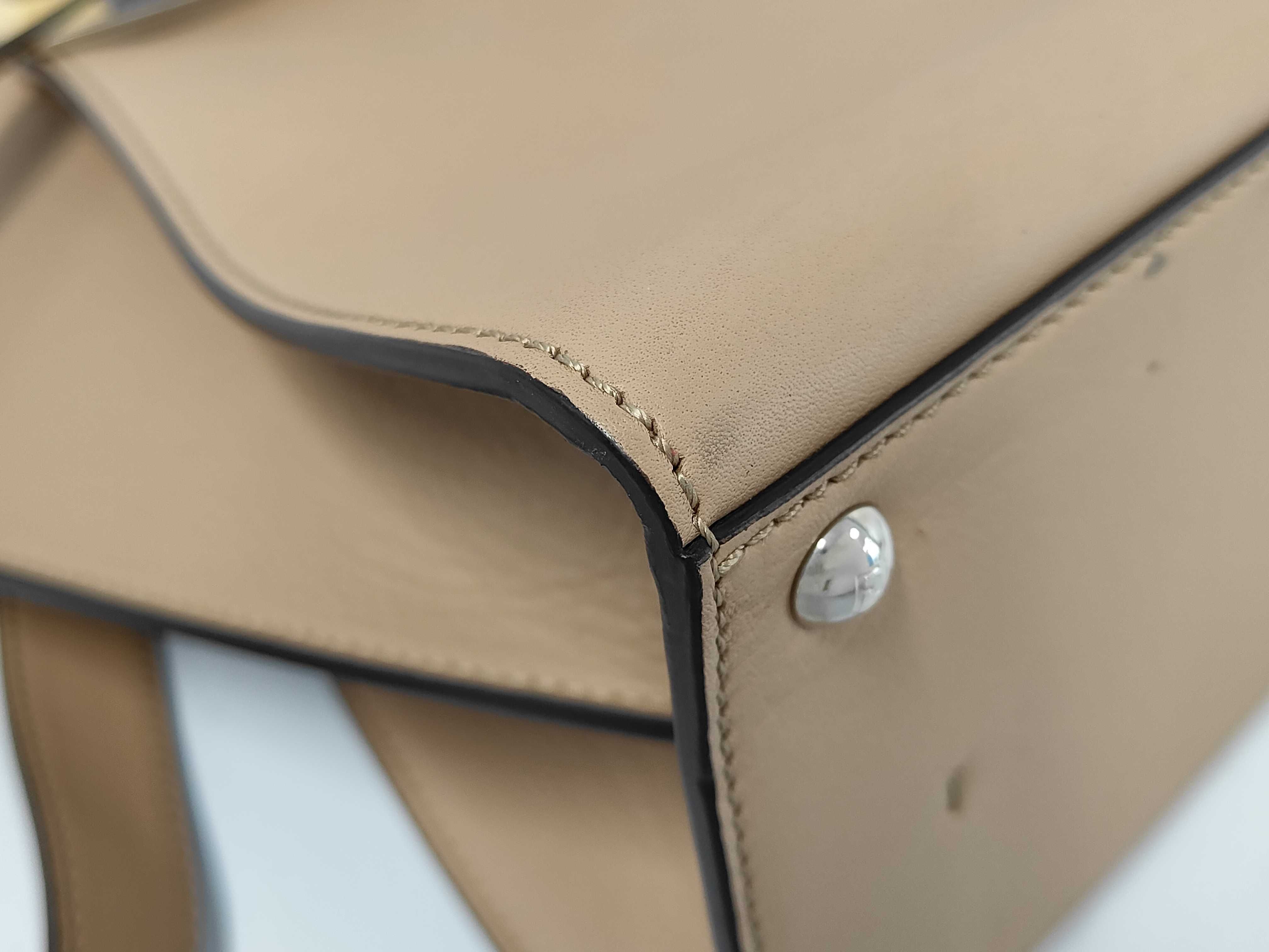 Troisages Beige Shoulder Bag — view 3