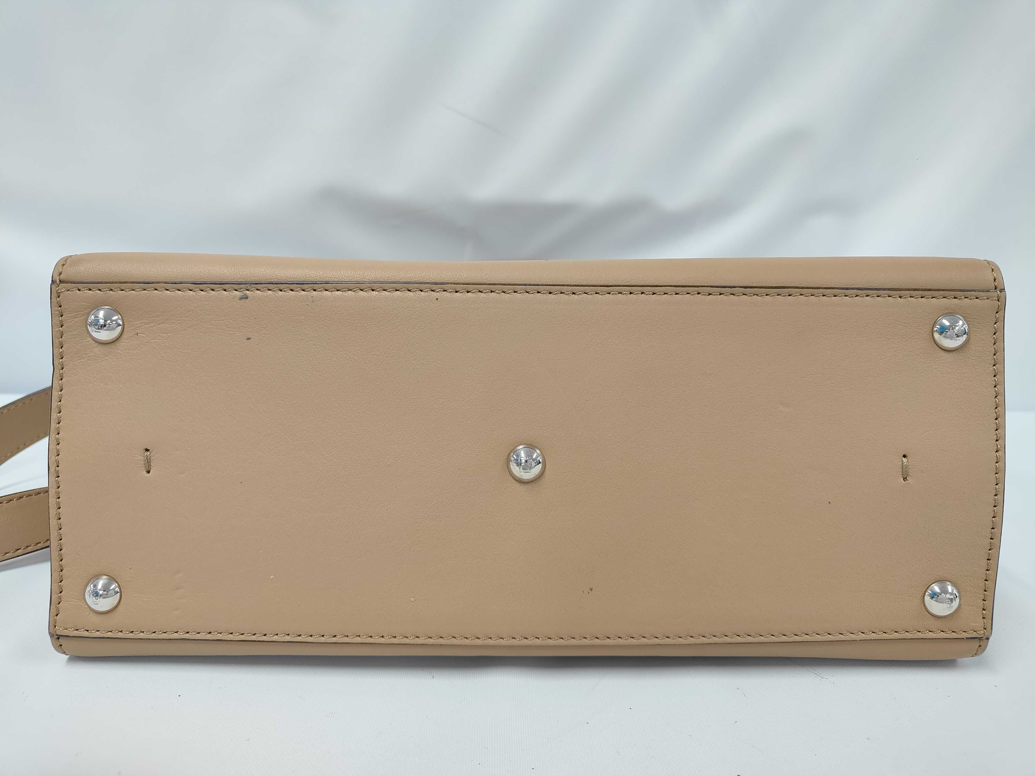 Troisages Beige Shoulder Bag — view 4