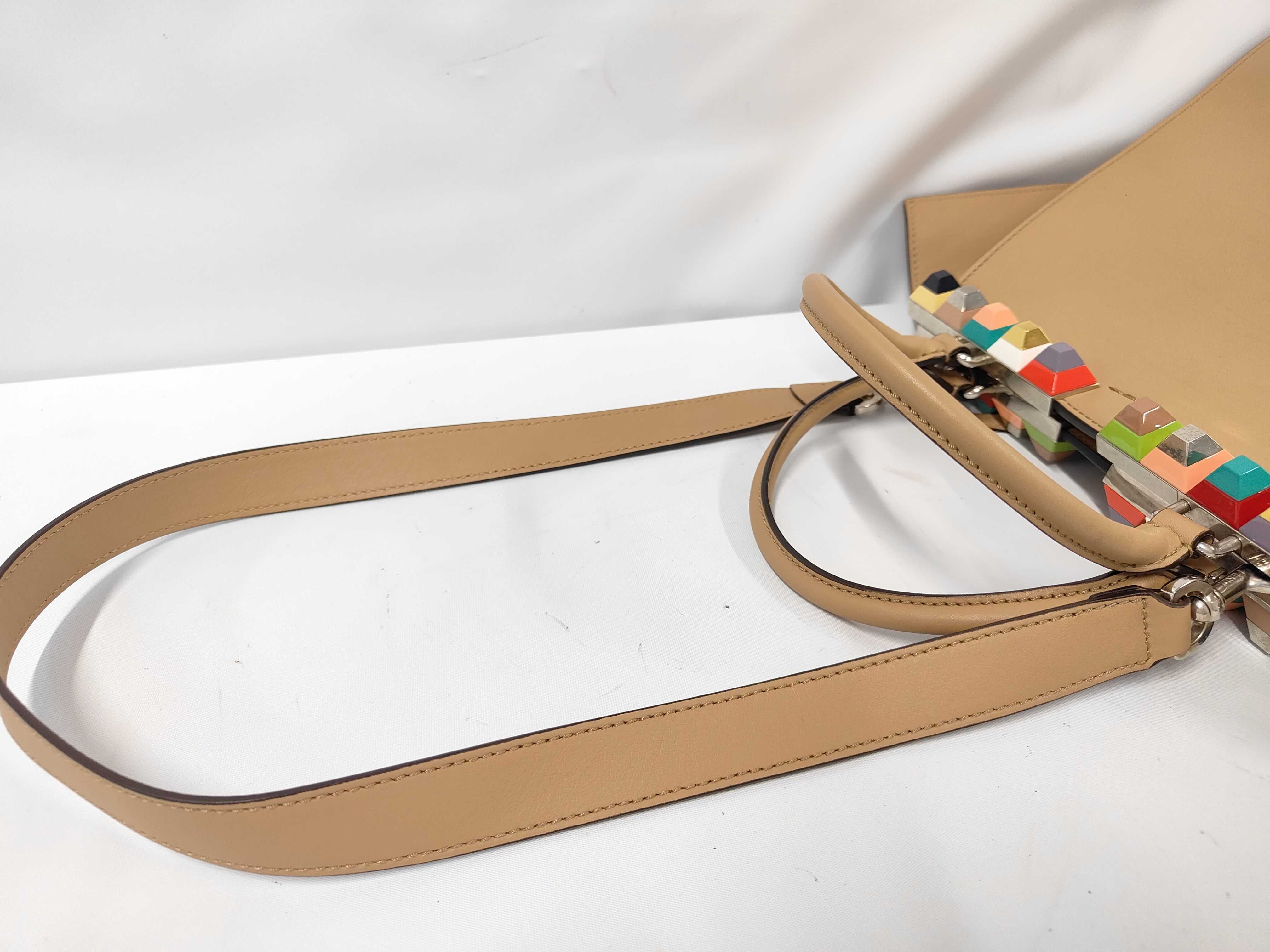 Troisages Beige Shoulder Bag — view 5