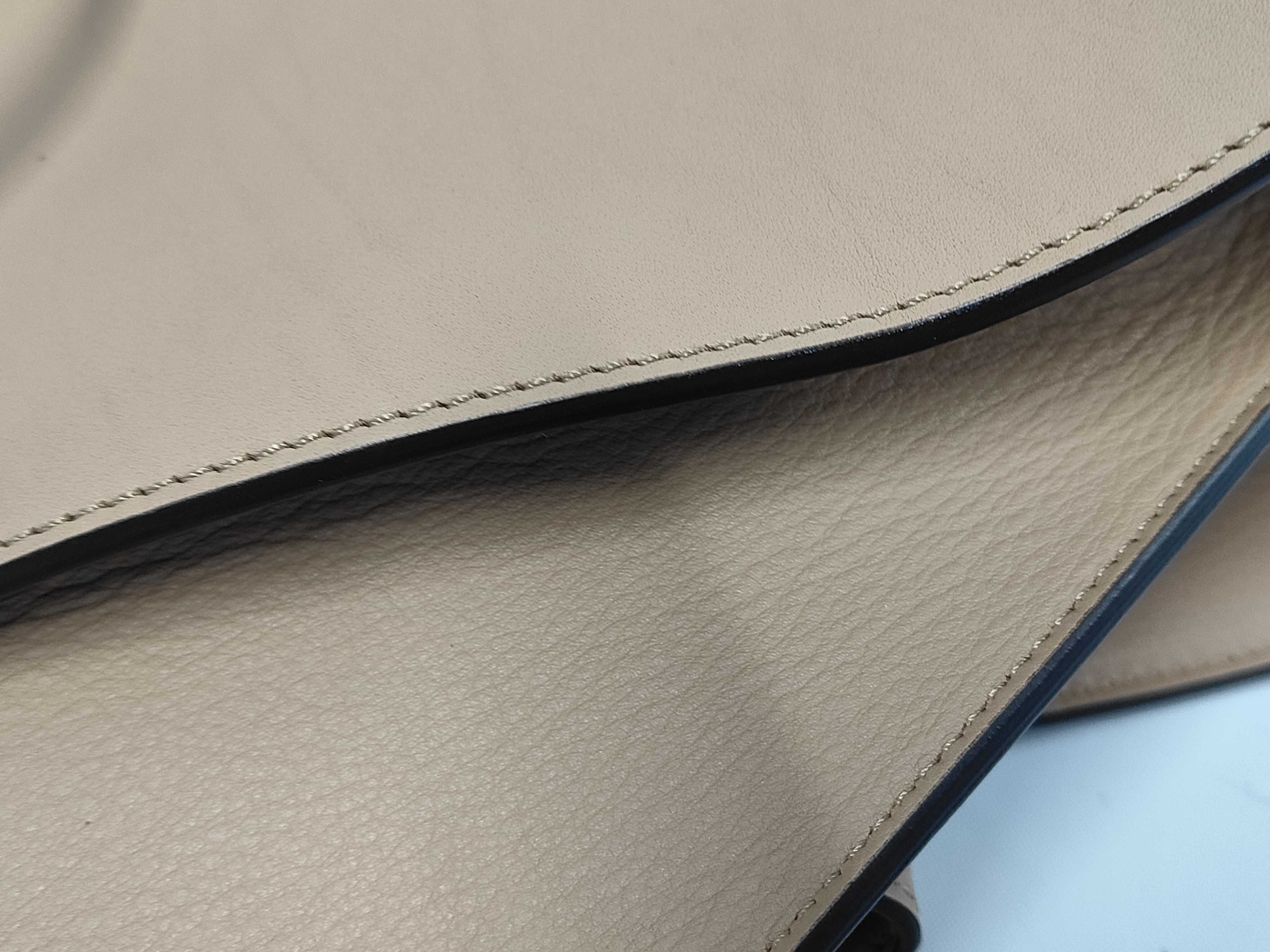 Troisages Beige Shoulder Bag — view 10