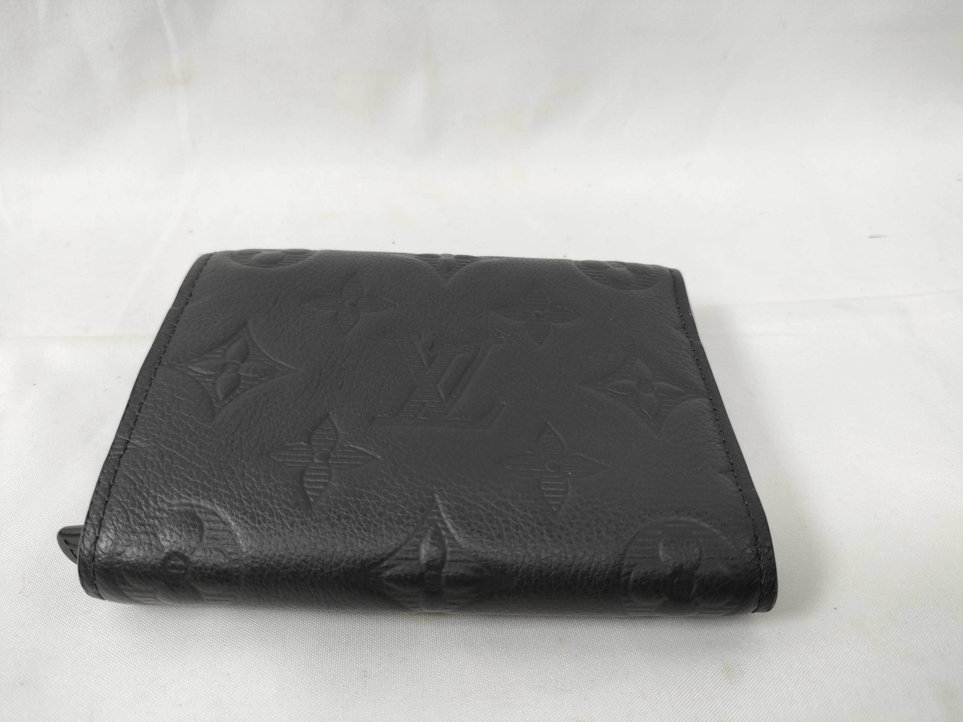 Victor Wallet Monogram Shadow Tri-fold Wallet (RFID detected) — view 4