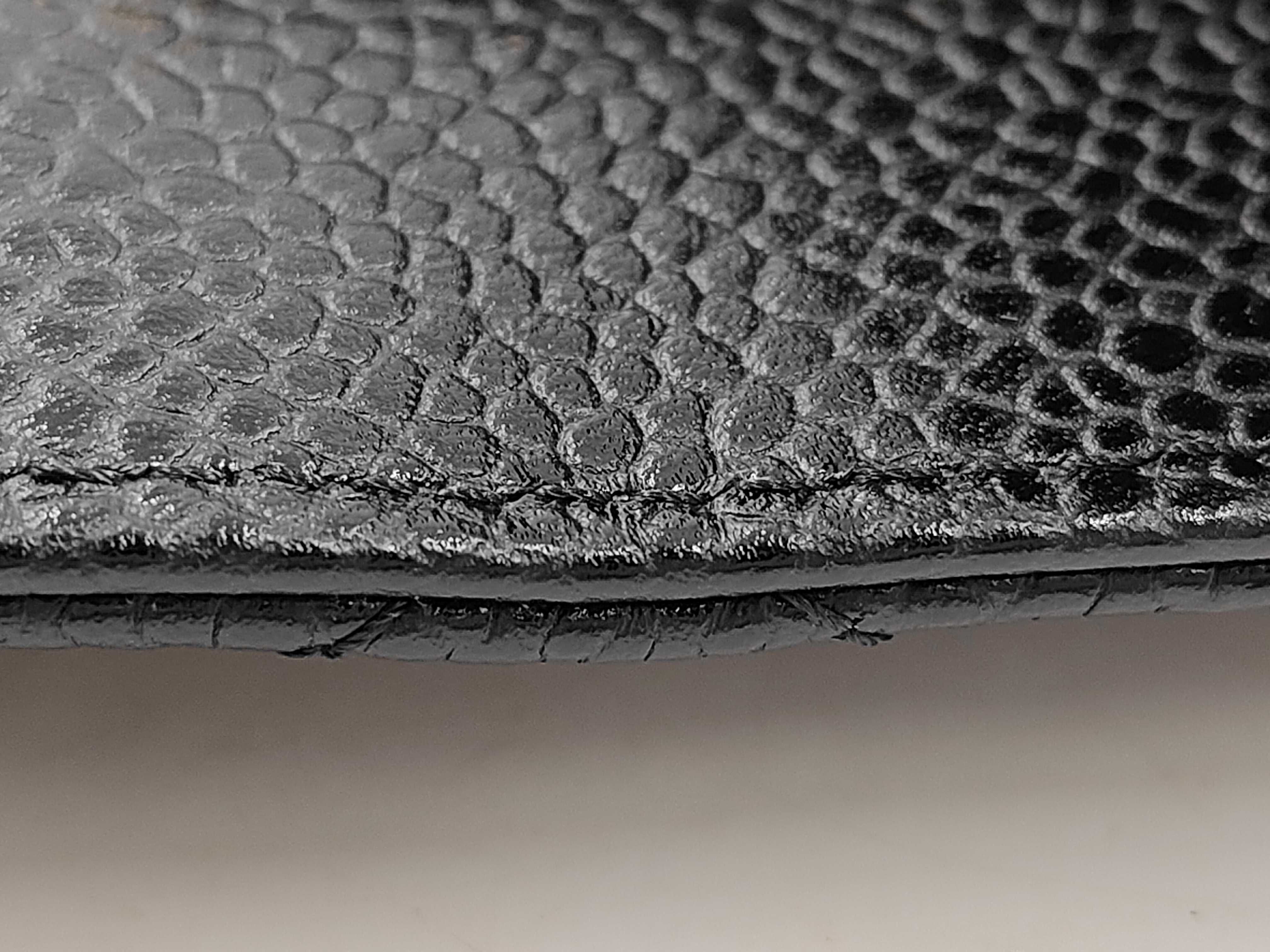 Large Matelassé 30 Caviar Leather Shoulder Bag with Black Hardware — view 10
