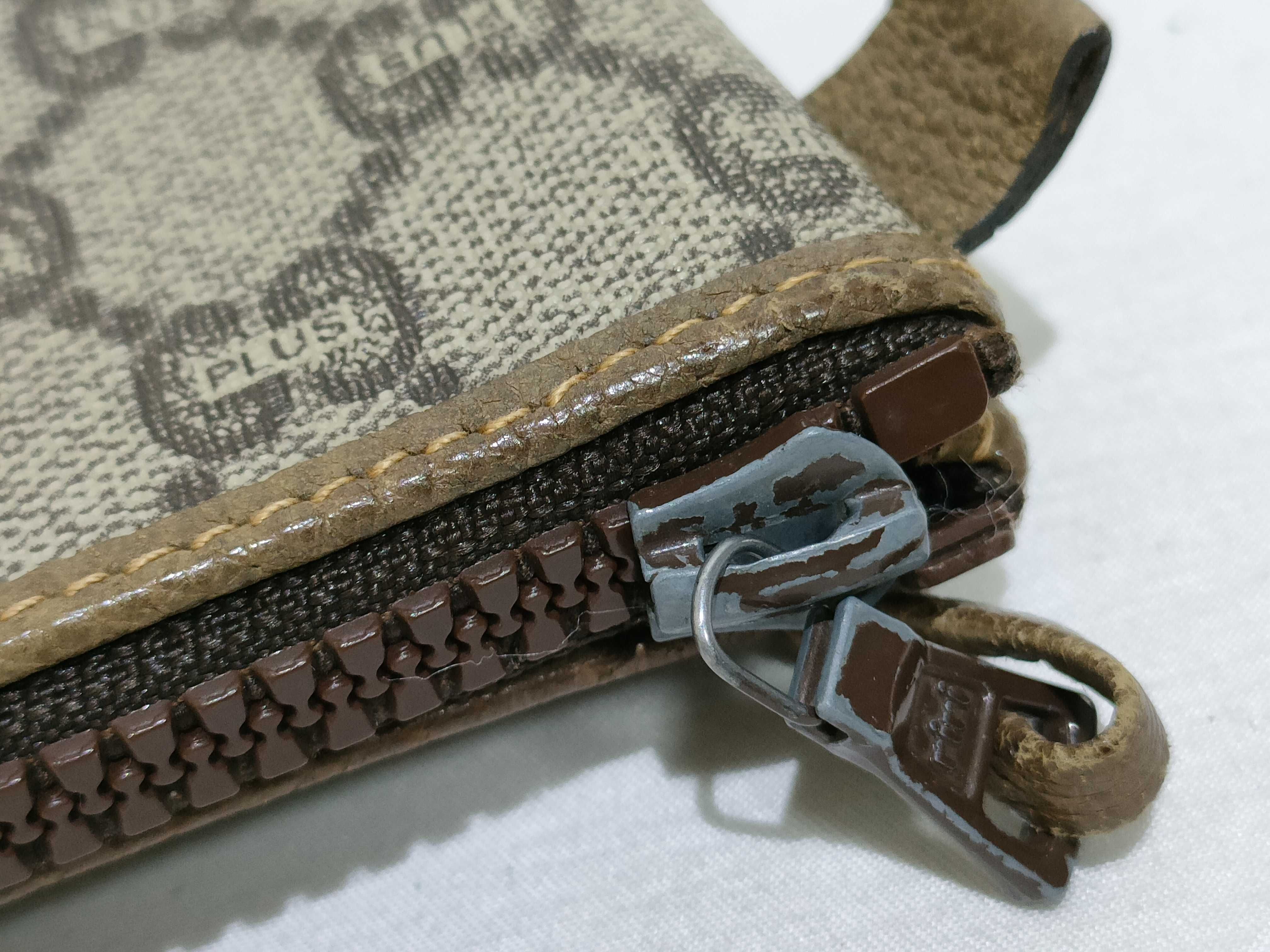 GG Plus Gucci Second Bag — view 6
