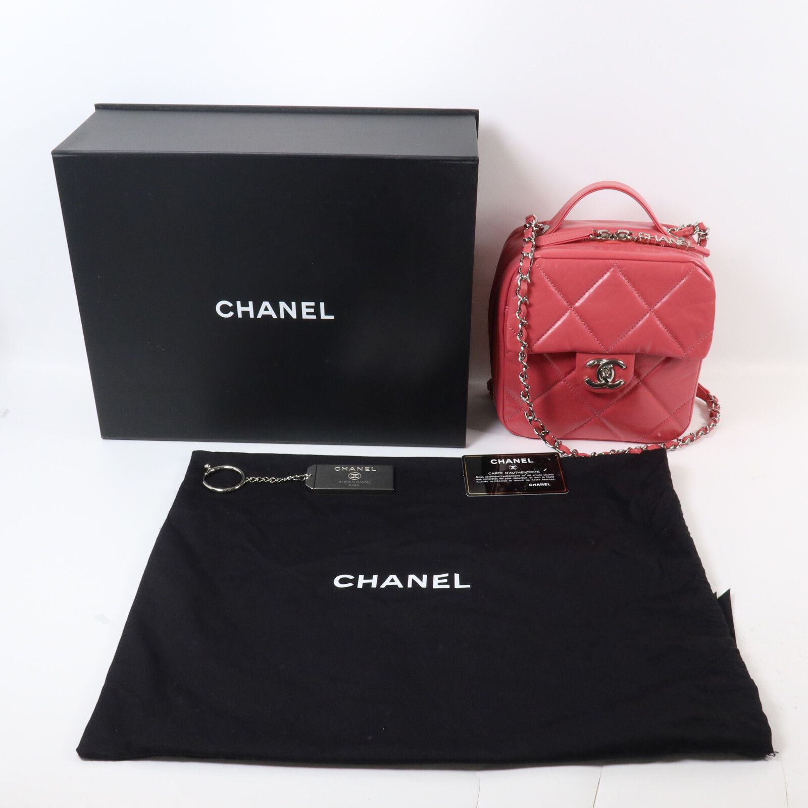Pink aged Calfskin Top Handle w/ Chain Strap Camera Case — view 11