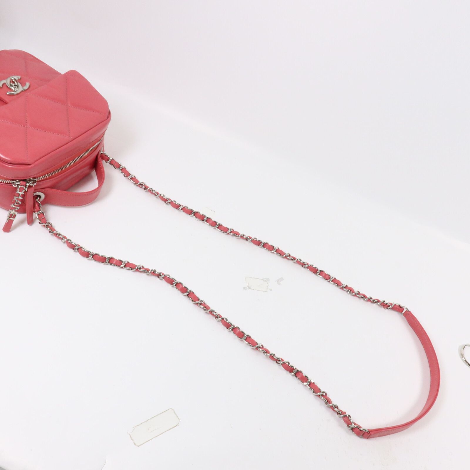 Pink aged Calfskin Top Handle w/ Chain Strap Camera Case — view 9