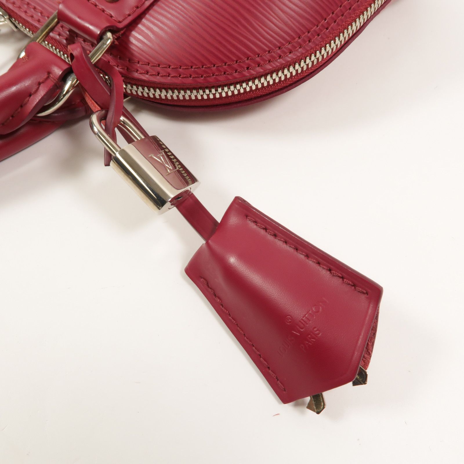 Epi Alma Bb Hand-ground Shoulder Bag Red 2way Shoulder Bag M 40851 — view 10