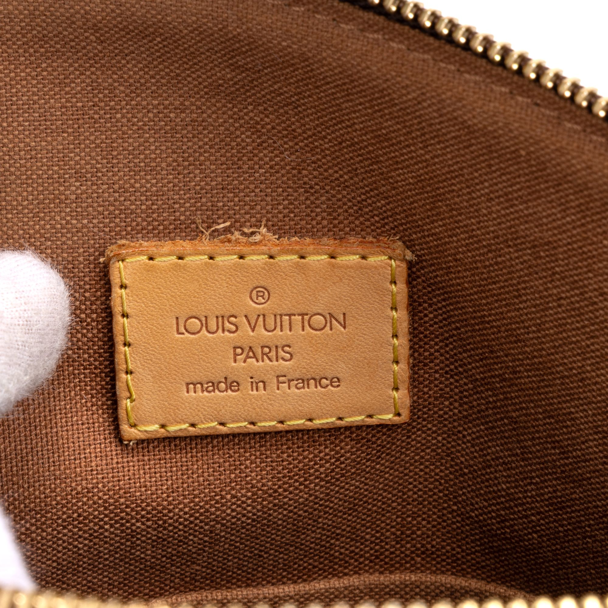 Lockit Vertical PM Monogram Canvas — view 11
