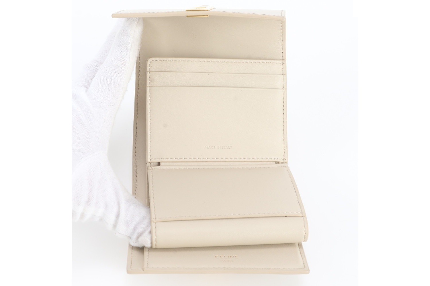 Small Trifold Wallet, 16 Seize Leather Tri-fold Wallet — view 7