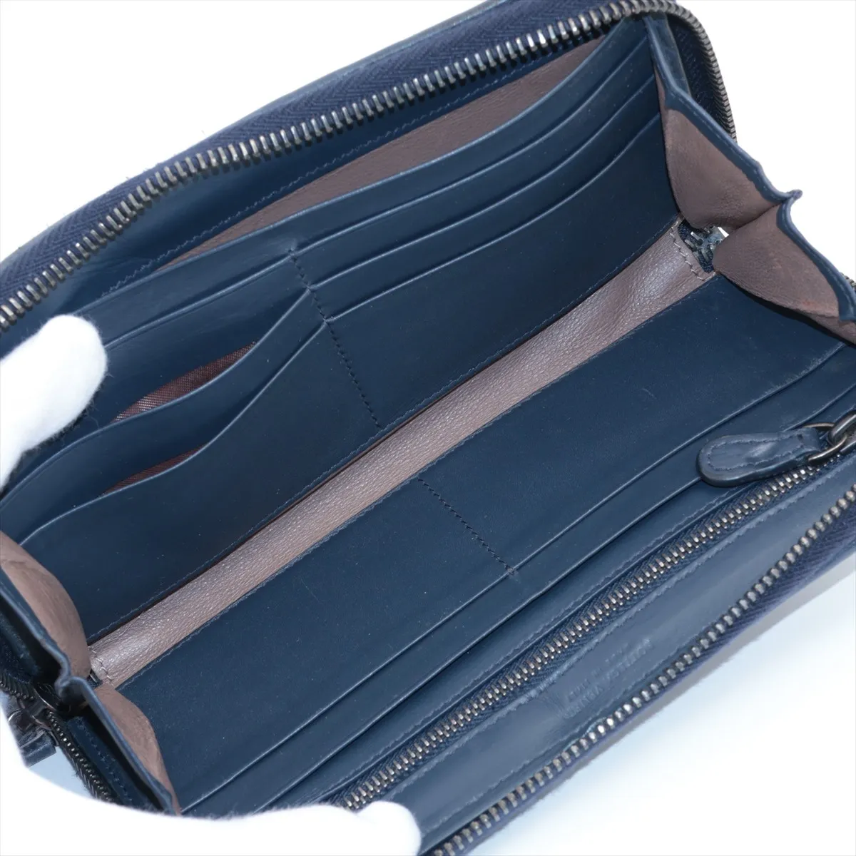 Intrecciato Leather Round Zip Wallet, Navy — view 5
