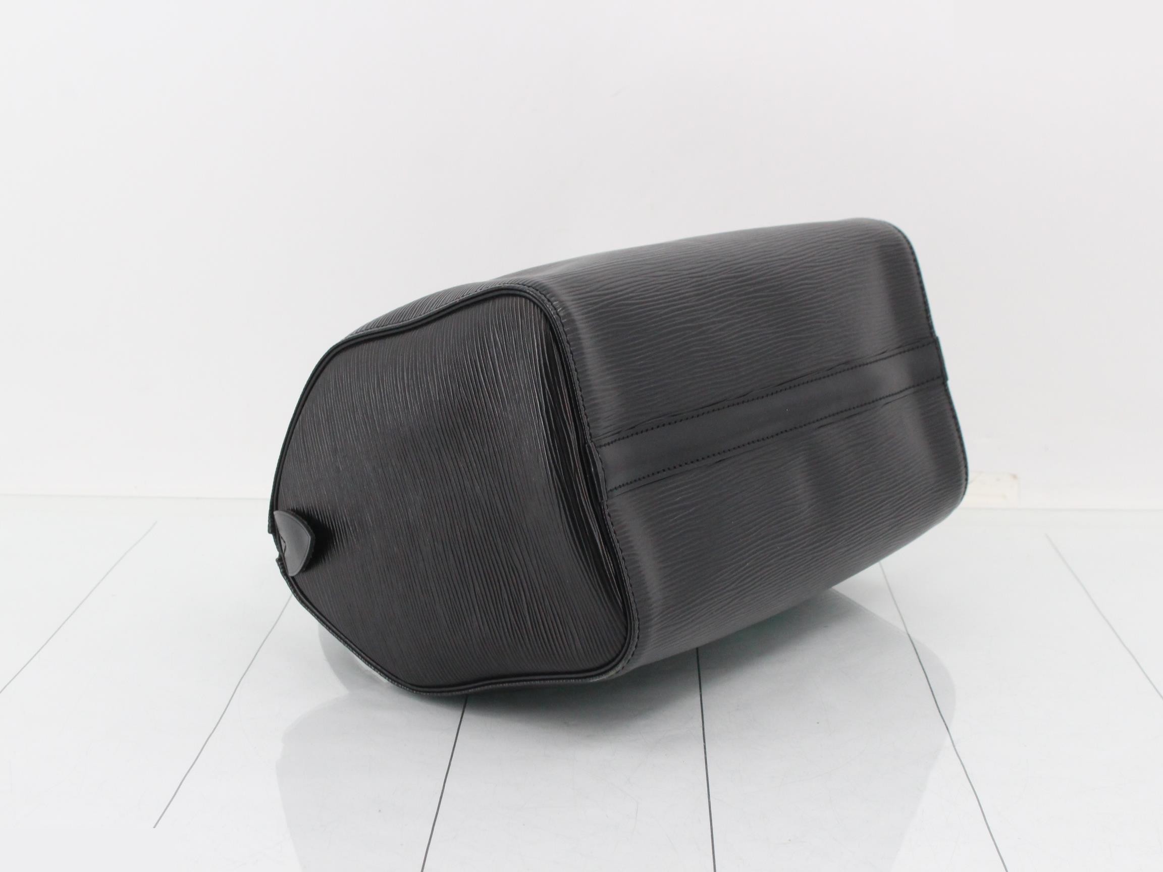Epi Speedy 25 Noir Handbag — view 5