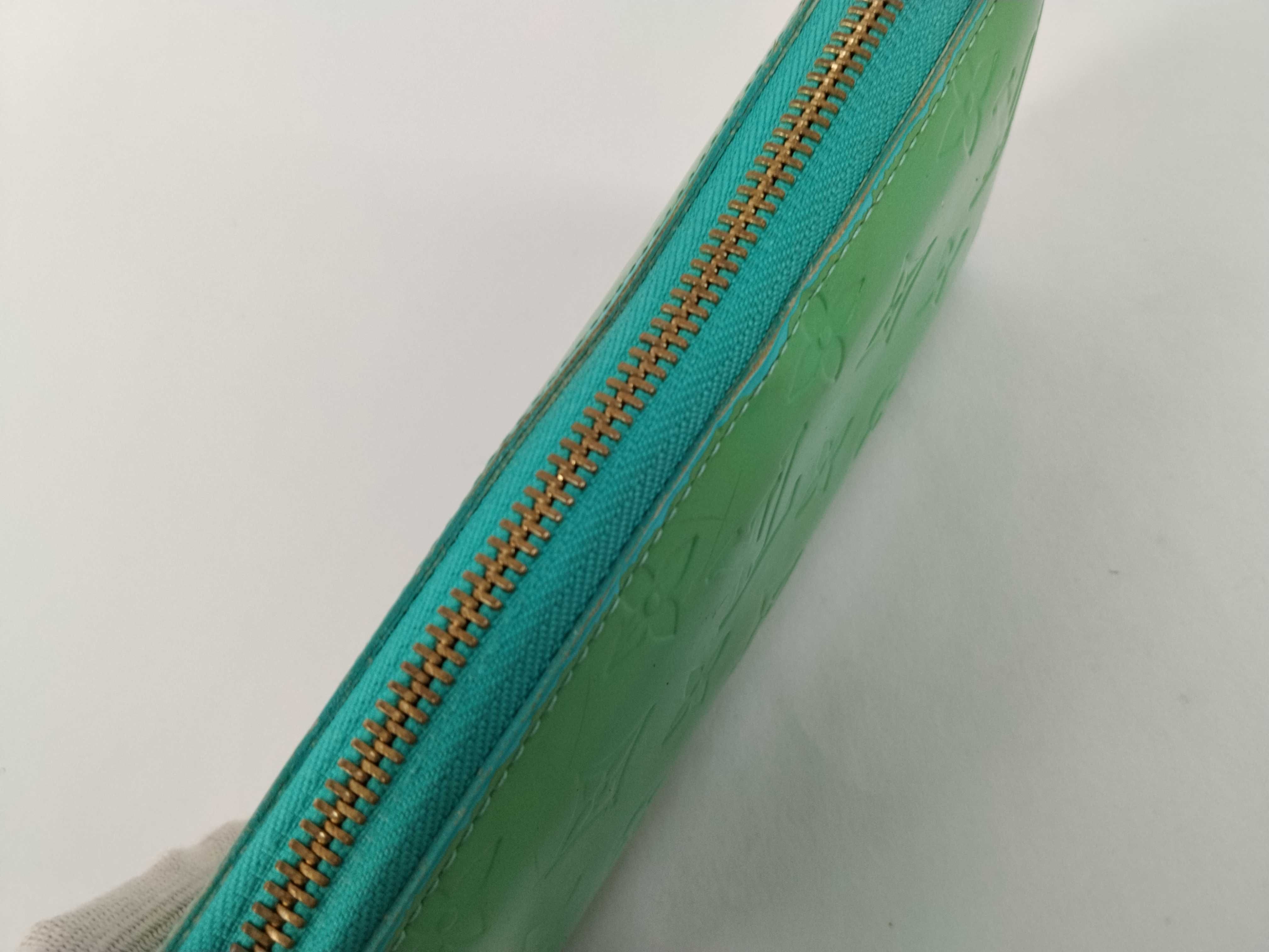 Vernis LV Zippy Wallet Light Blue — view 9