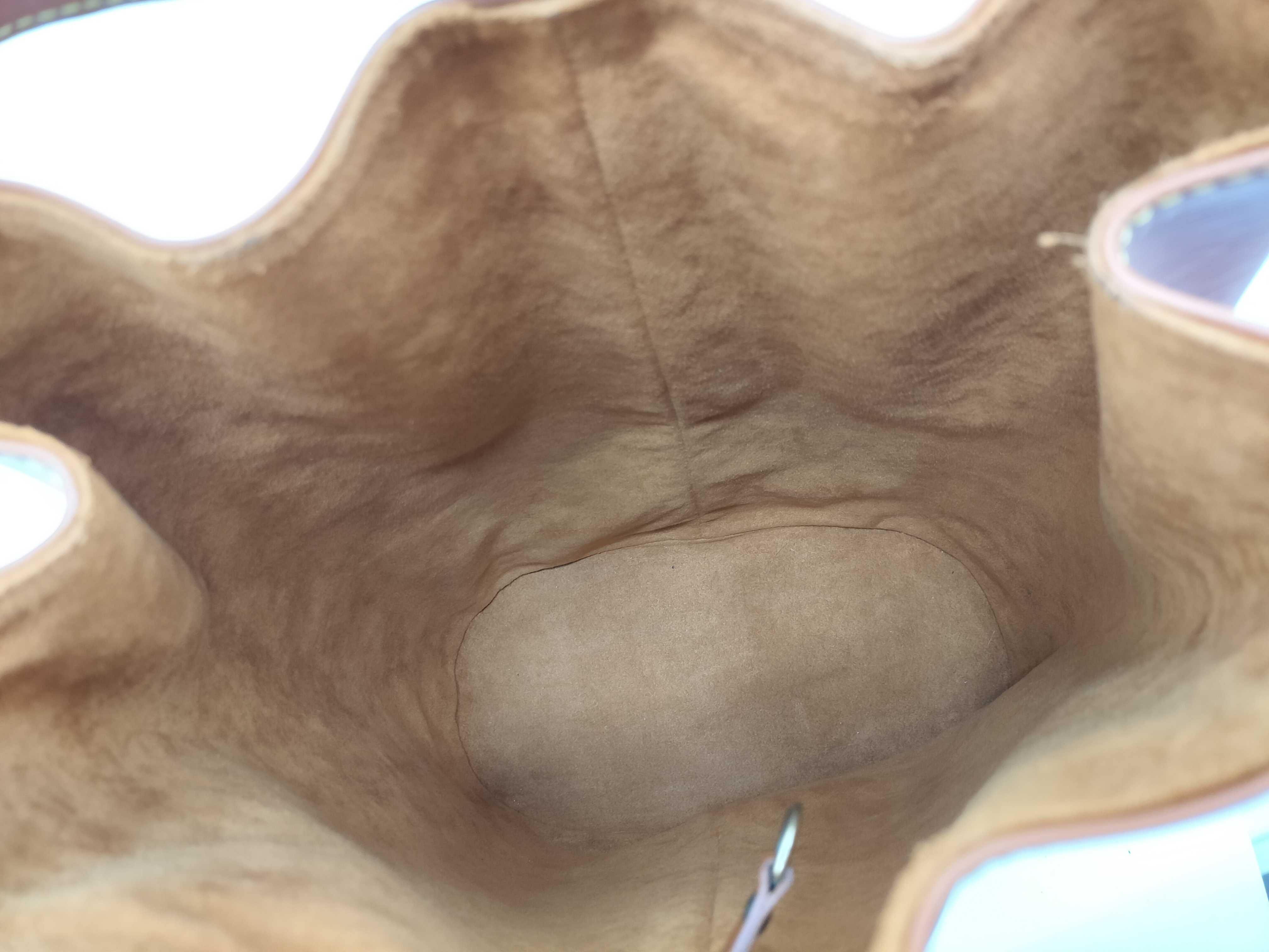 Epi Randonee Brown Shoulder Bag — view 12