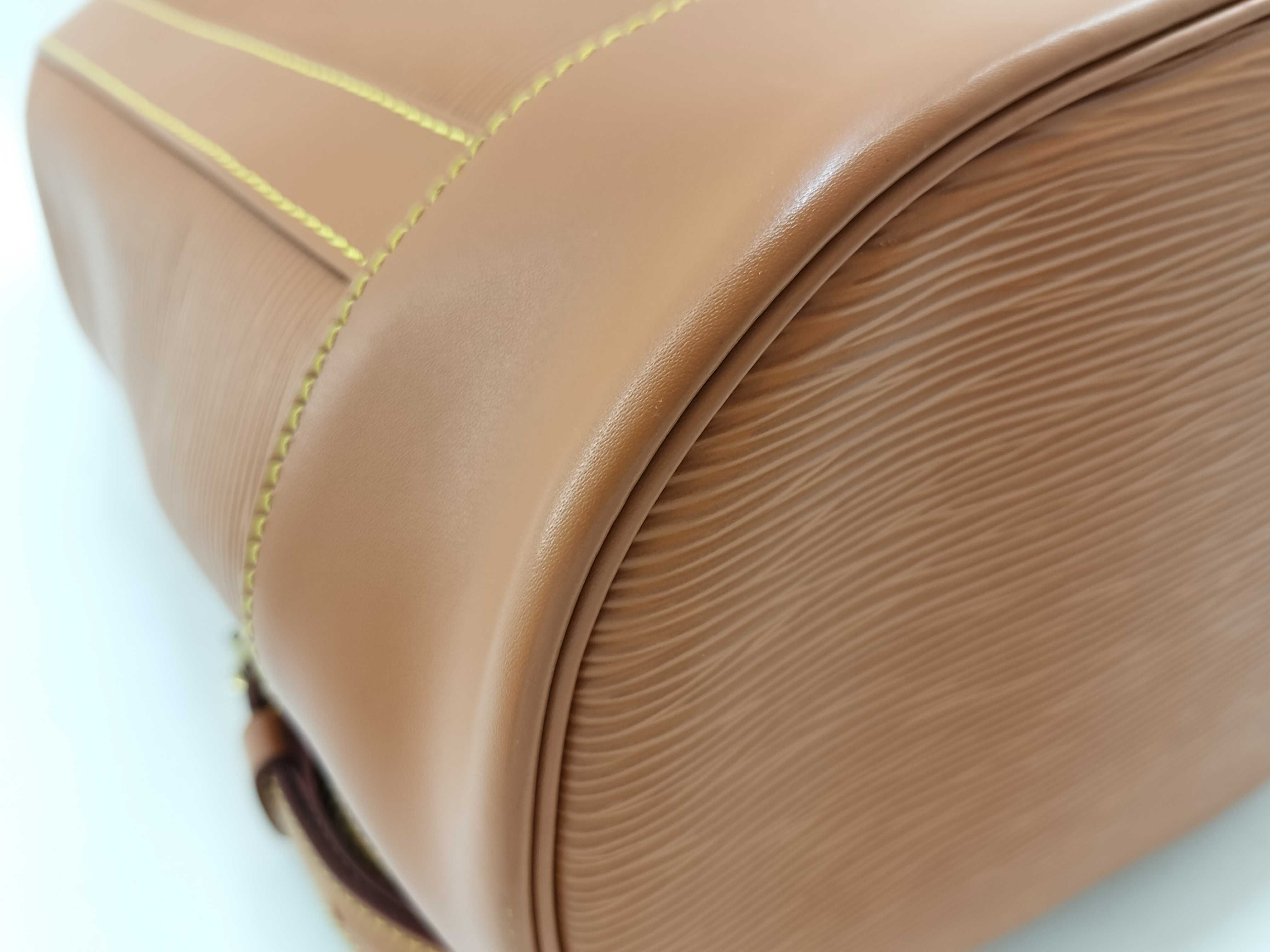 Epi Randonee Brown Shoulder Bag — view 7