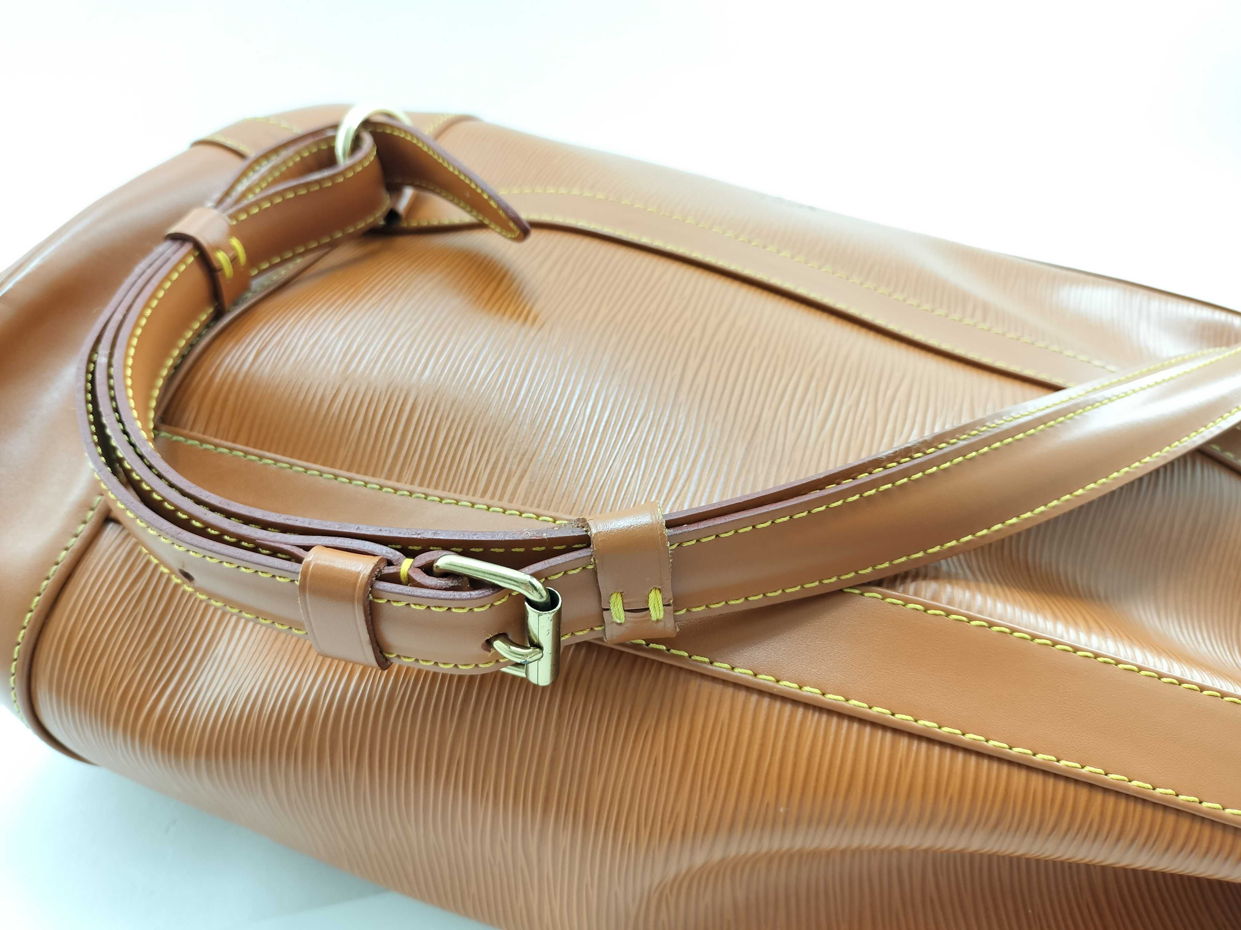 Epi Randonee Brown Shoulder Bag — view 10