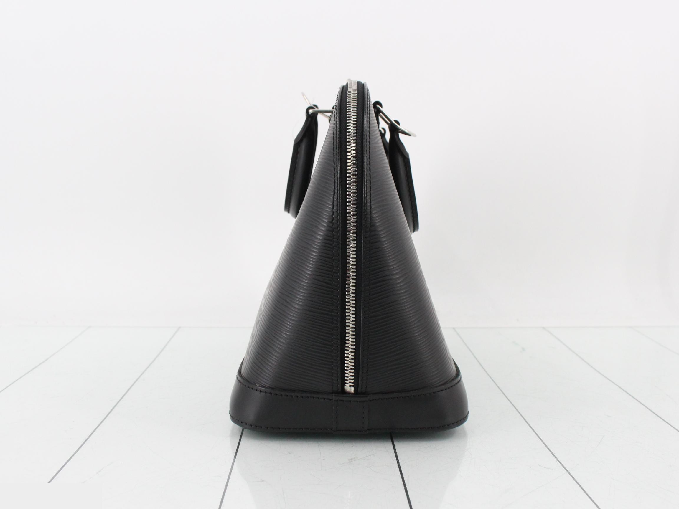 Epi Alma Noir Handbag — view 4